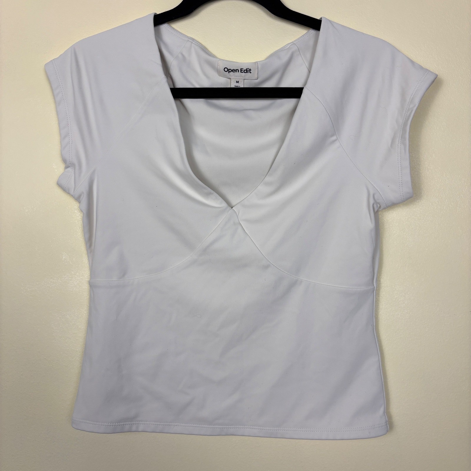 OPEN EDIT Cap Sleeve Top In White Women Size Medium Casual Summer V-Neck Neutral