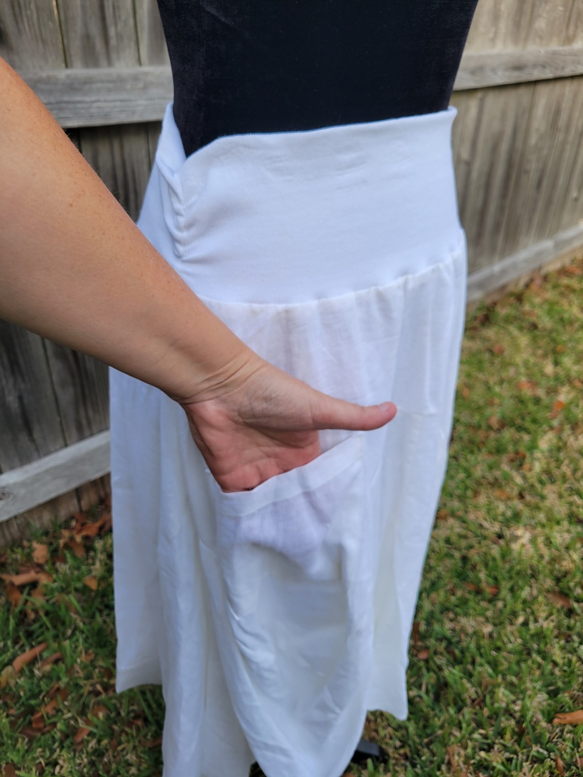 NEW Chelsea And Theodore White Linen Asymmetrical Bubble Skirt Size L Boho