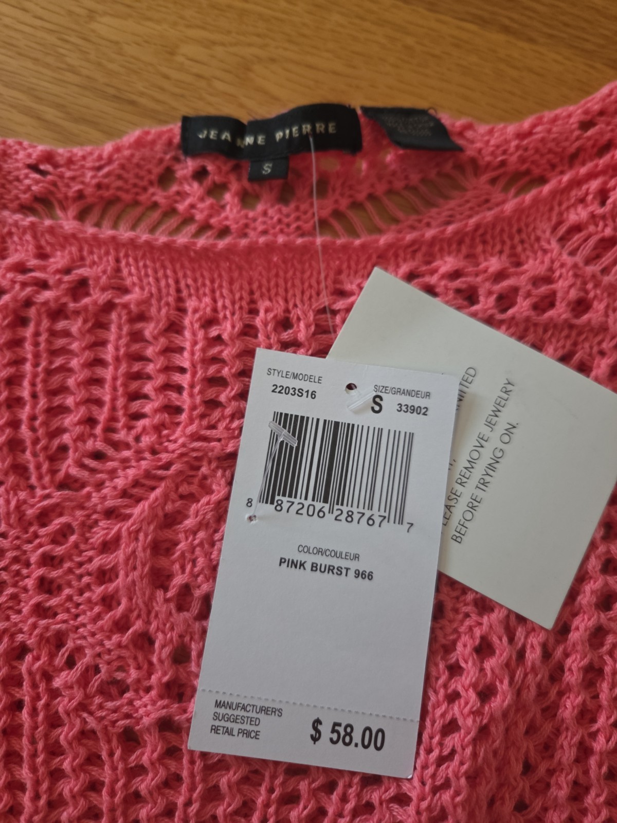 NWT Jeanne Pierre Womens Size Small Pink Burst Crocheted Top