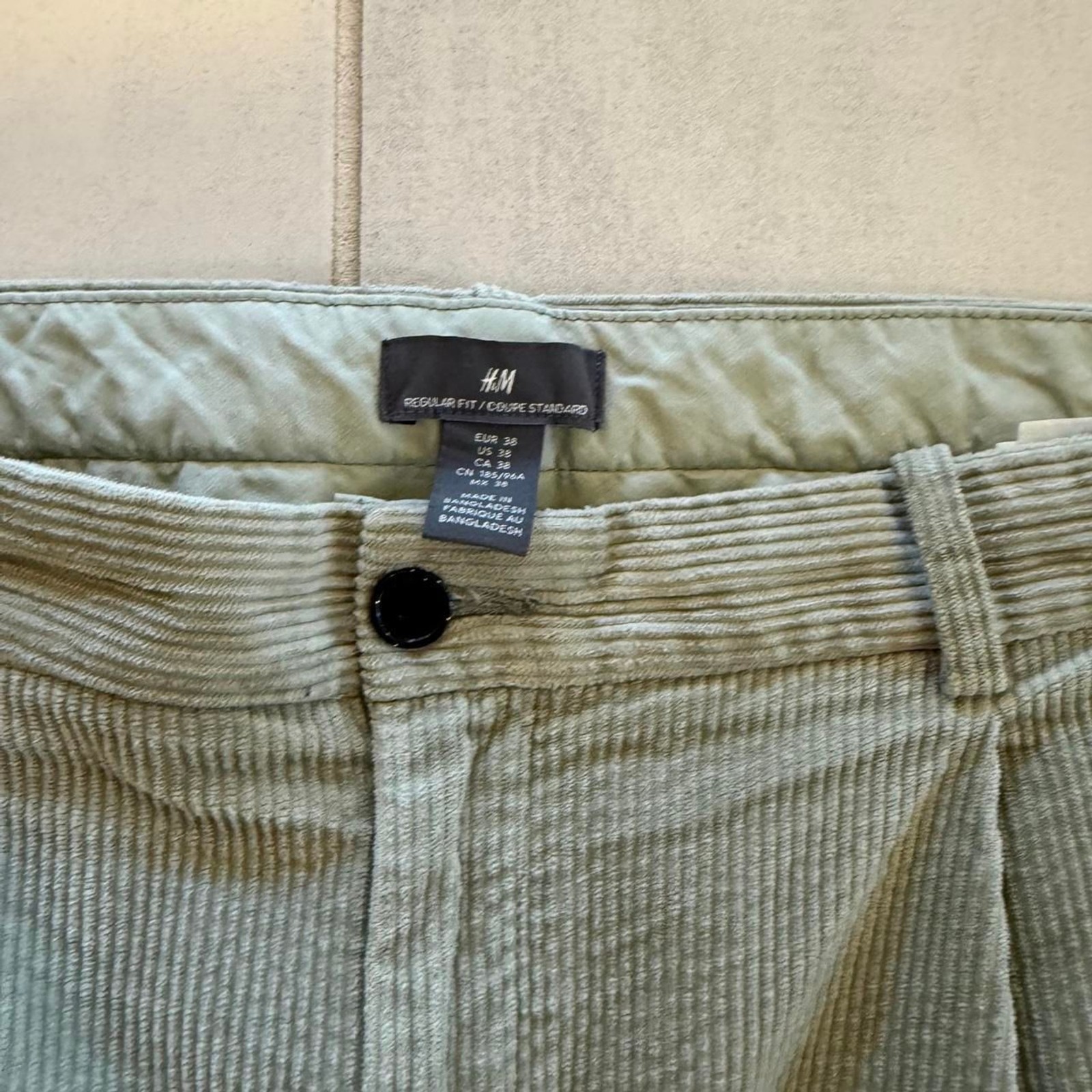 H-m Men’s Green and Khaki Trousers