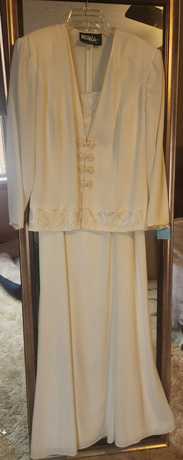 Ursula of Switzerland MOB Mothers occasion formal ivory color, size 14
