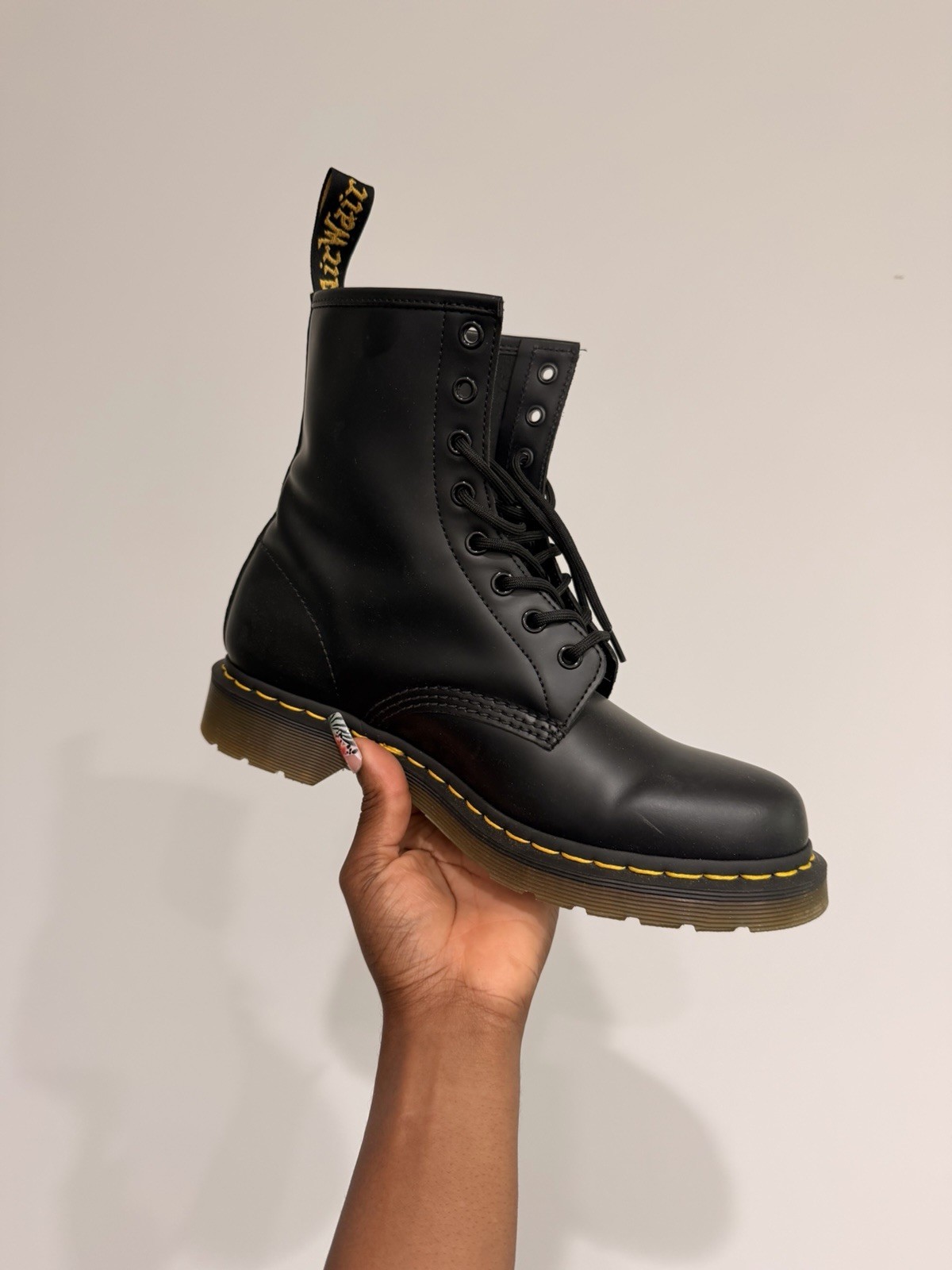 Dr. Martens 1460 Women’s Original Smooth Leather Lace Up Boots – Black, Size 10