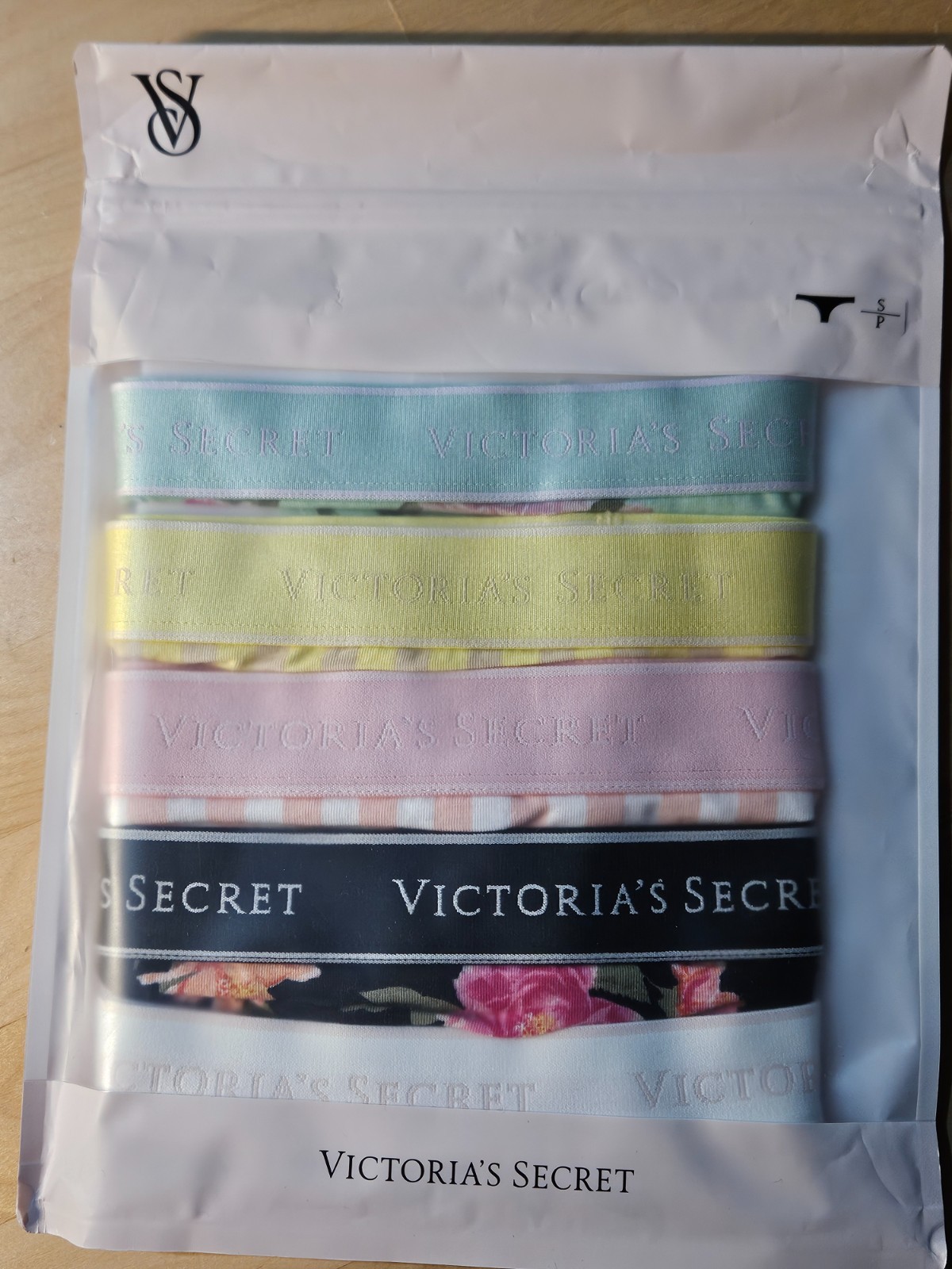 Victoria’s Secret 5-Pack Logo Cotton Thong Panties Size S New #B3-6