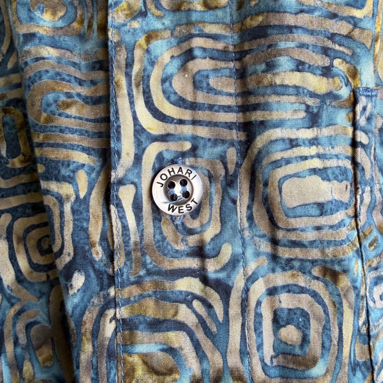 Johari West 100% Cotton Batik Shirt Mens XL Blue Geometric Hawaiian Button Up