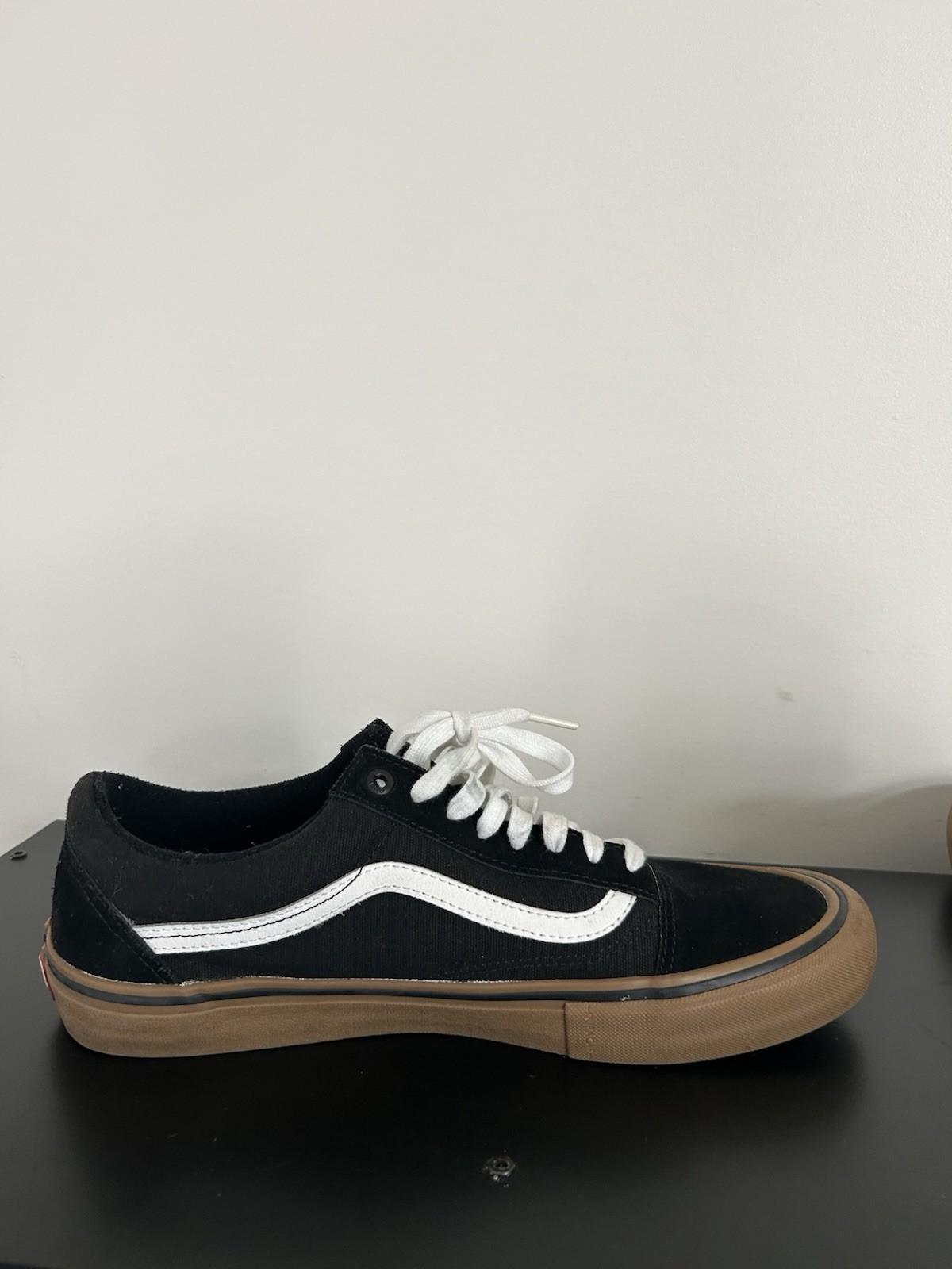 Vans Old Skool ProBlack White Gum