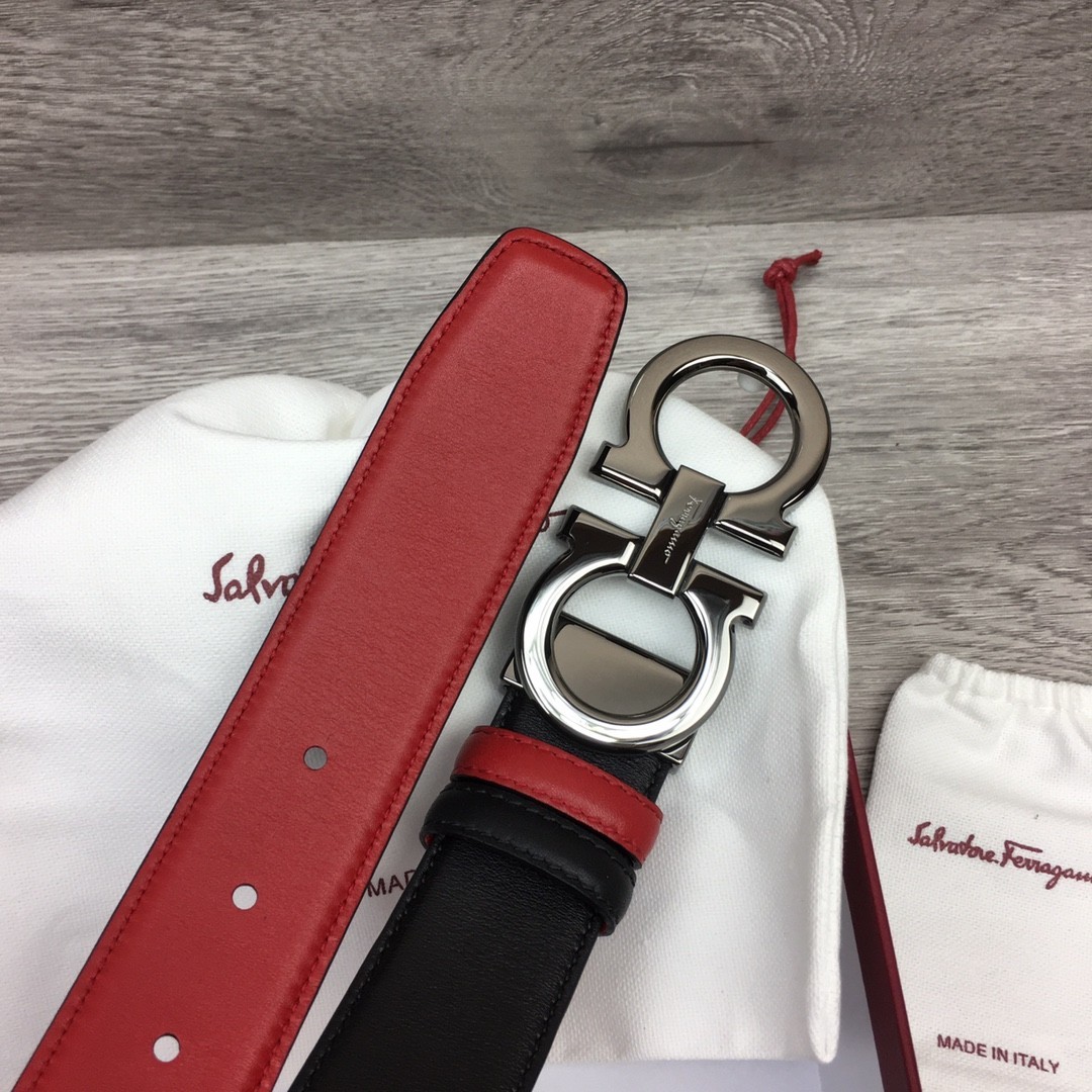 NWT Authentic Ferragamo Belt width 3.5cm/1.37inch Black / Red Reversible