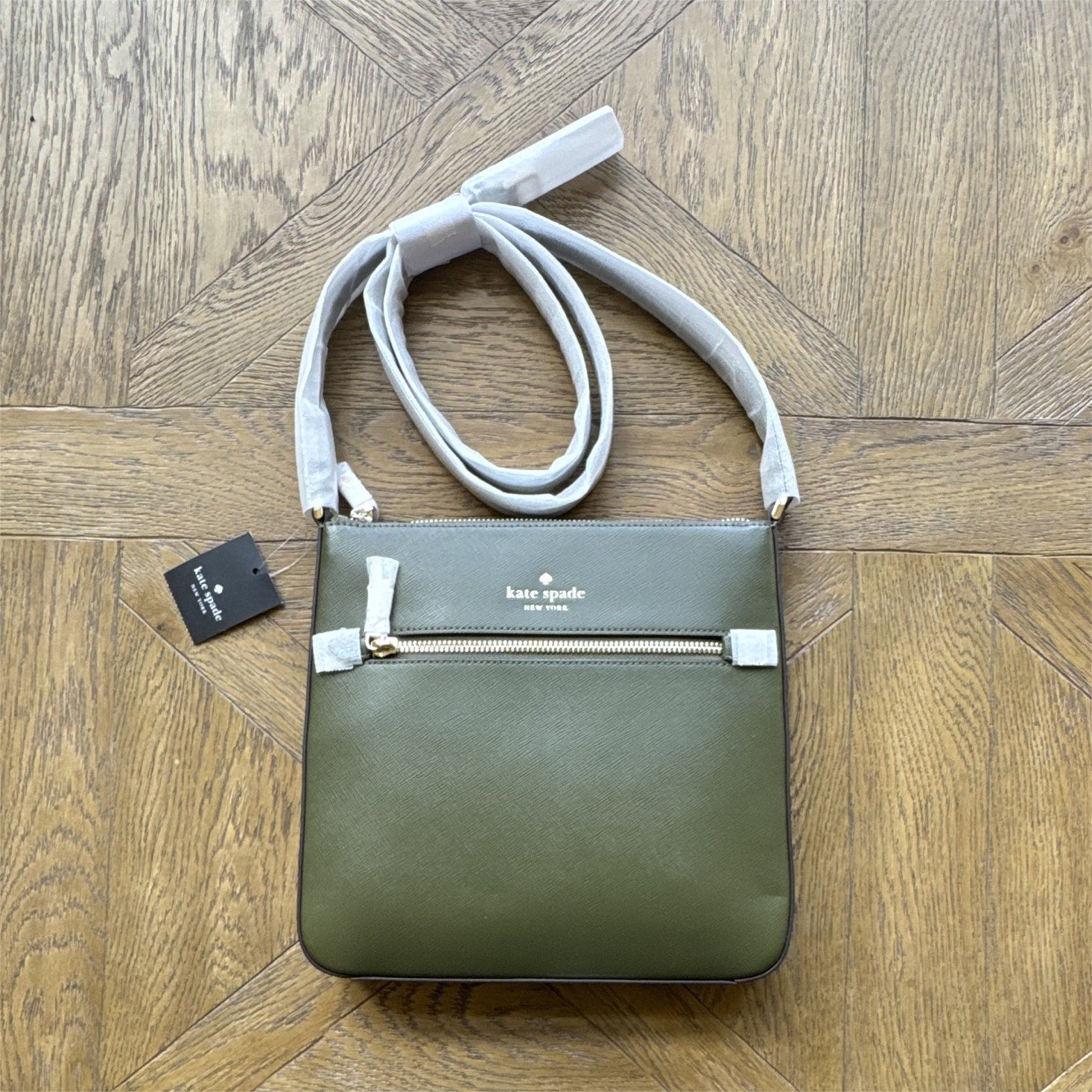Kate Spade New York Green Small Rectangle Crossbody Zip, Adjustable Strap, Gold