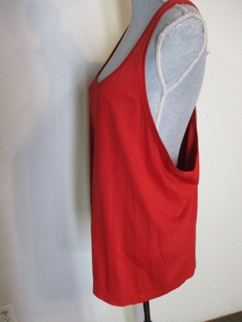 Lululemon Swiftly Tech Racerback 2.0 Tank Top in True Red Size 16