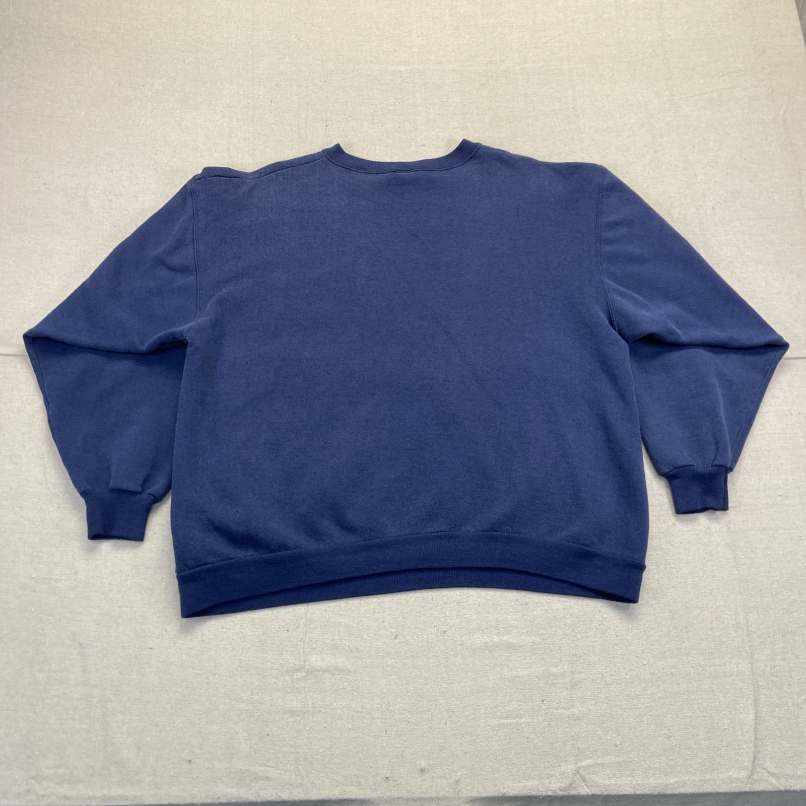 Auburn Tigers Sweatshirt Mens M Blue Vintage 90s NCAA Crewneck Fleece Alabama