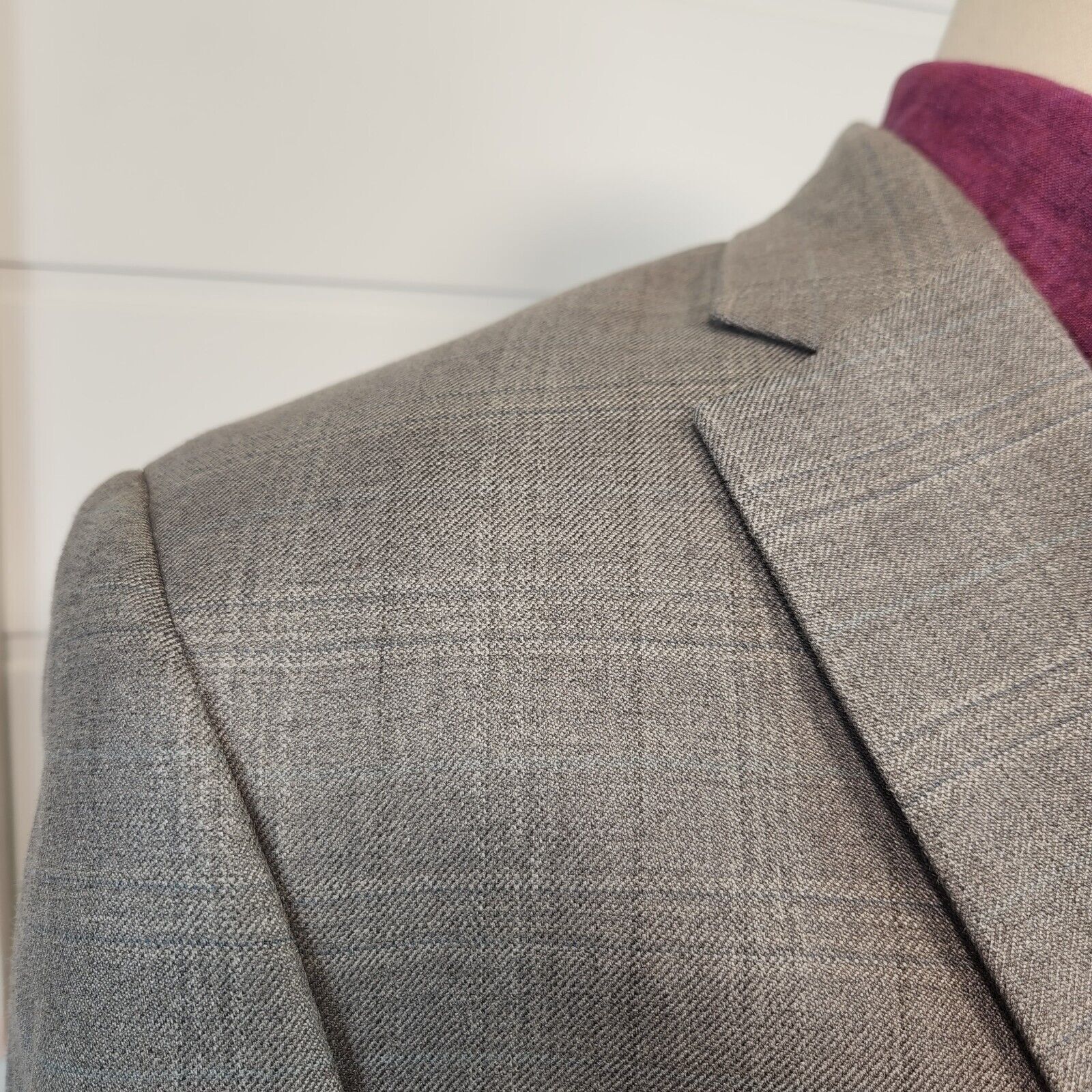 Jos A Bank Mens Two Button Blazer Signature Coll Grey Glen Check Silk Blend 46R