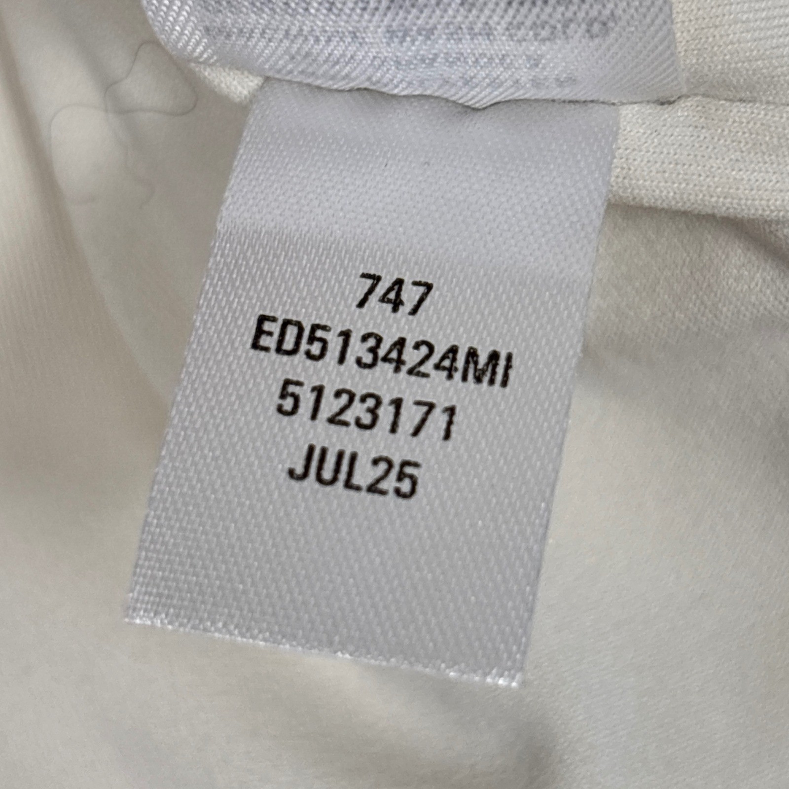 OPEN EDIT Cap Sleeve Top In White Women Size Medium Casual Summer V-Neck Neutral