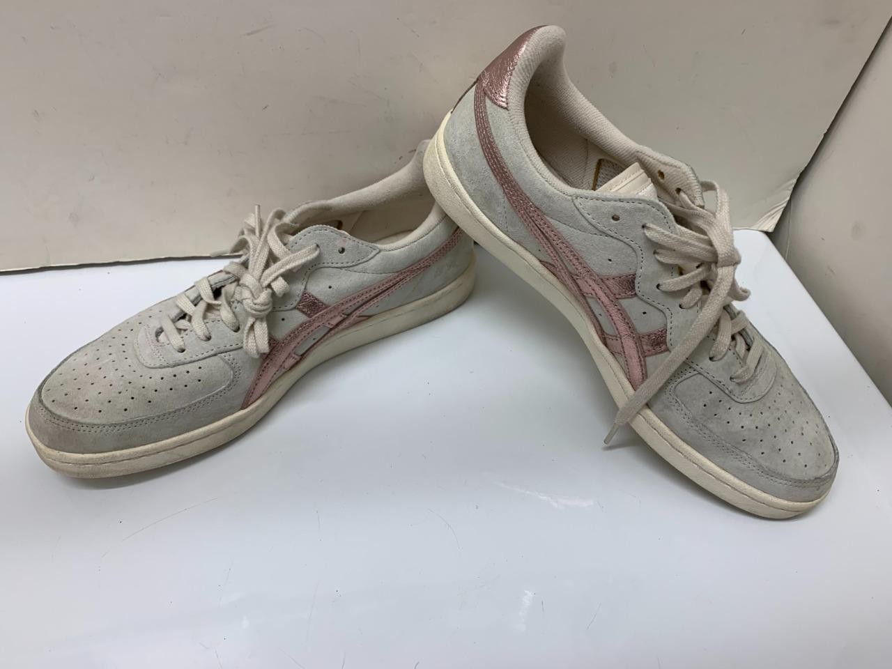 ASICS Onitsuka Tiger GSM Sneakers Leather Suede Beige Pink 1182A014-100 Sz 12
