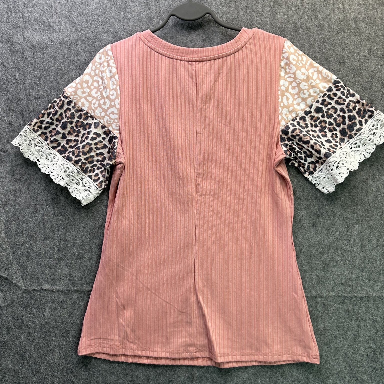 Women’s Pink Ribbed Top Size S Leopard Print Lace Trim Sleeves