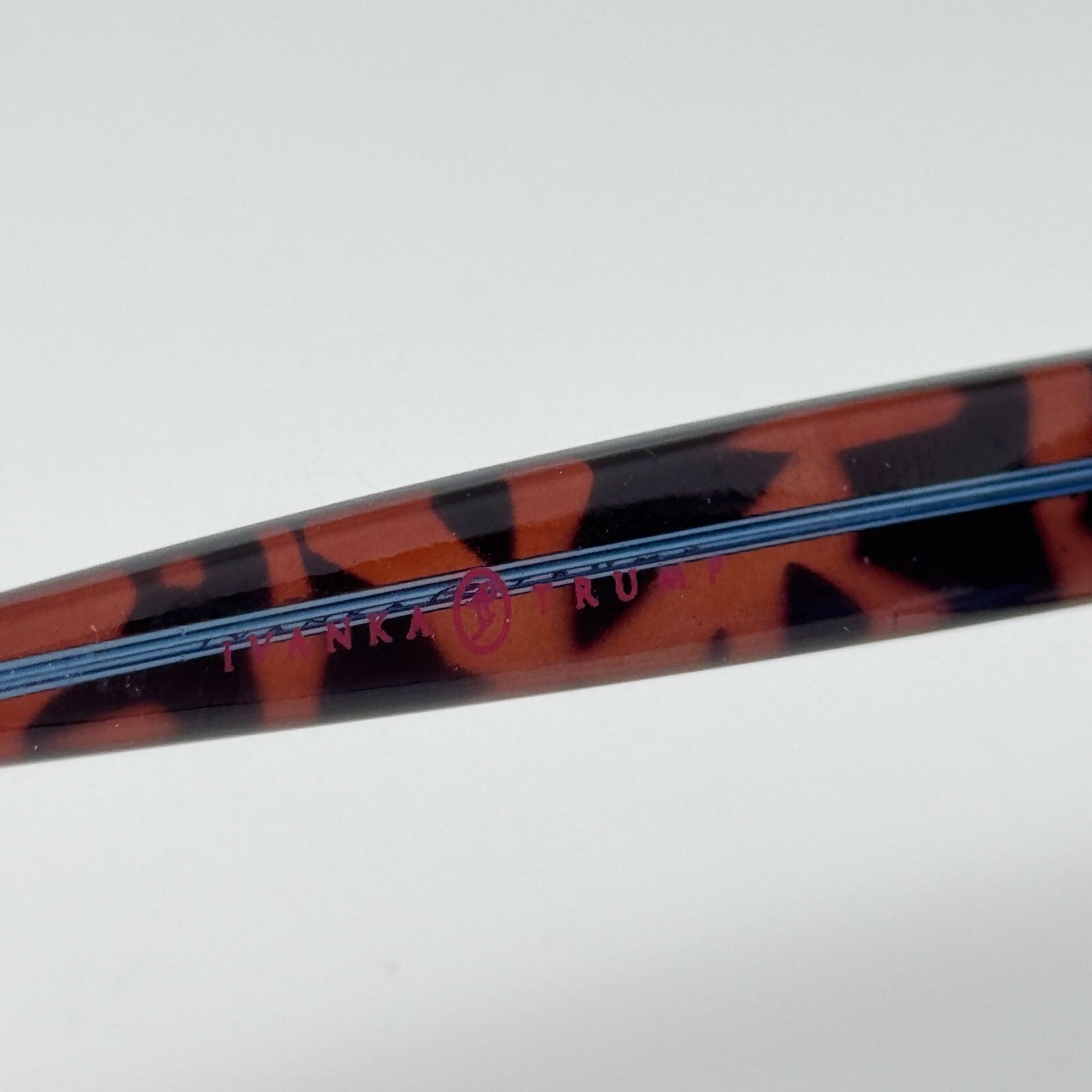 Ivanka Trump Sunglasses IT030 21 50-22-143