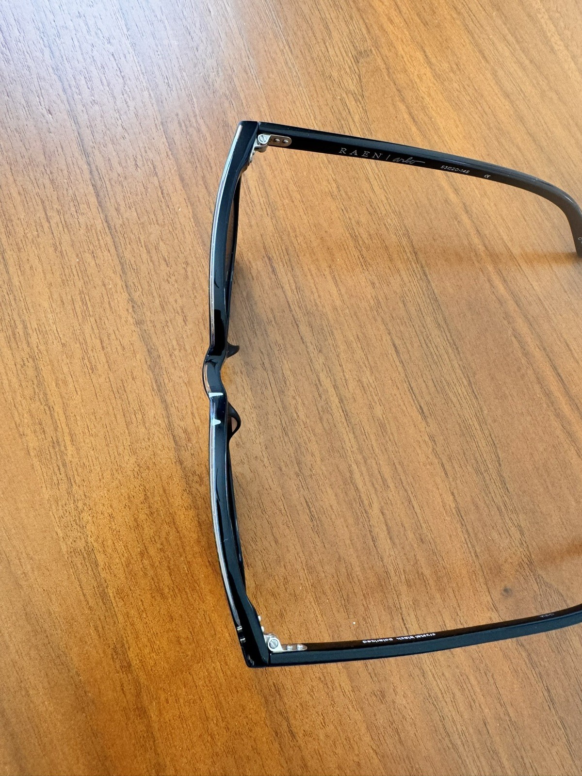 Raen Arlo Crystal Black Polarized Size Sunglasses Fair – scratches