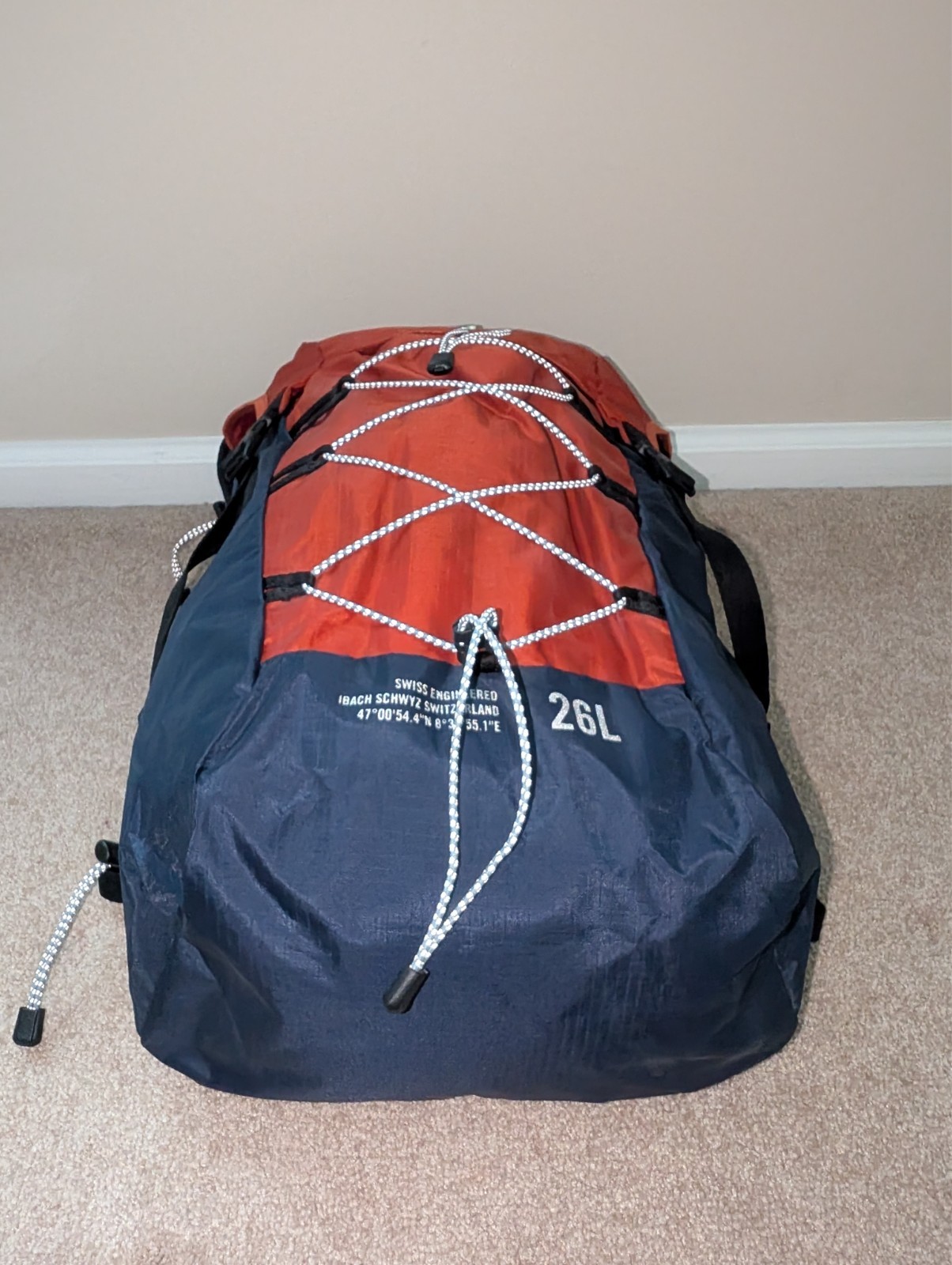 NWT Victorinox Altmont Active Lightweight Captop Backpack, Orange/Navy, 26L