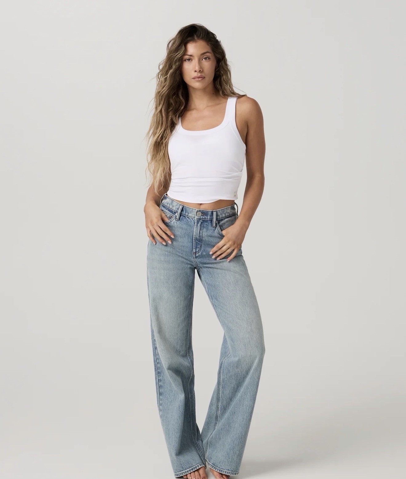 Vuori Women’s Light Wash Blue High-Rise Wide-Leg Denim Jeans Pockets 25