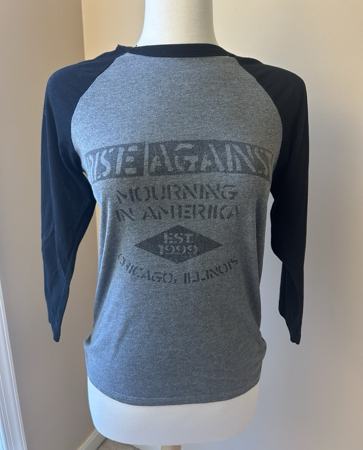 Rise Against Morning In America Wolves 17 DoubleSided Graphic 3/4 Tee Gray/Black