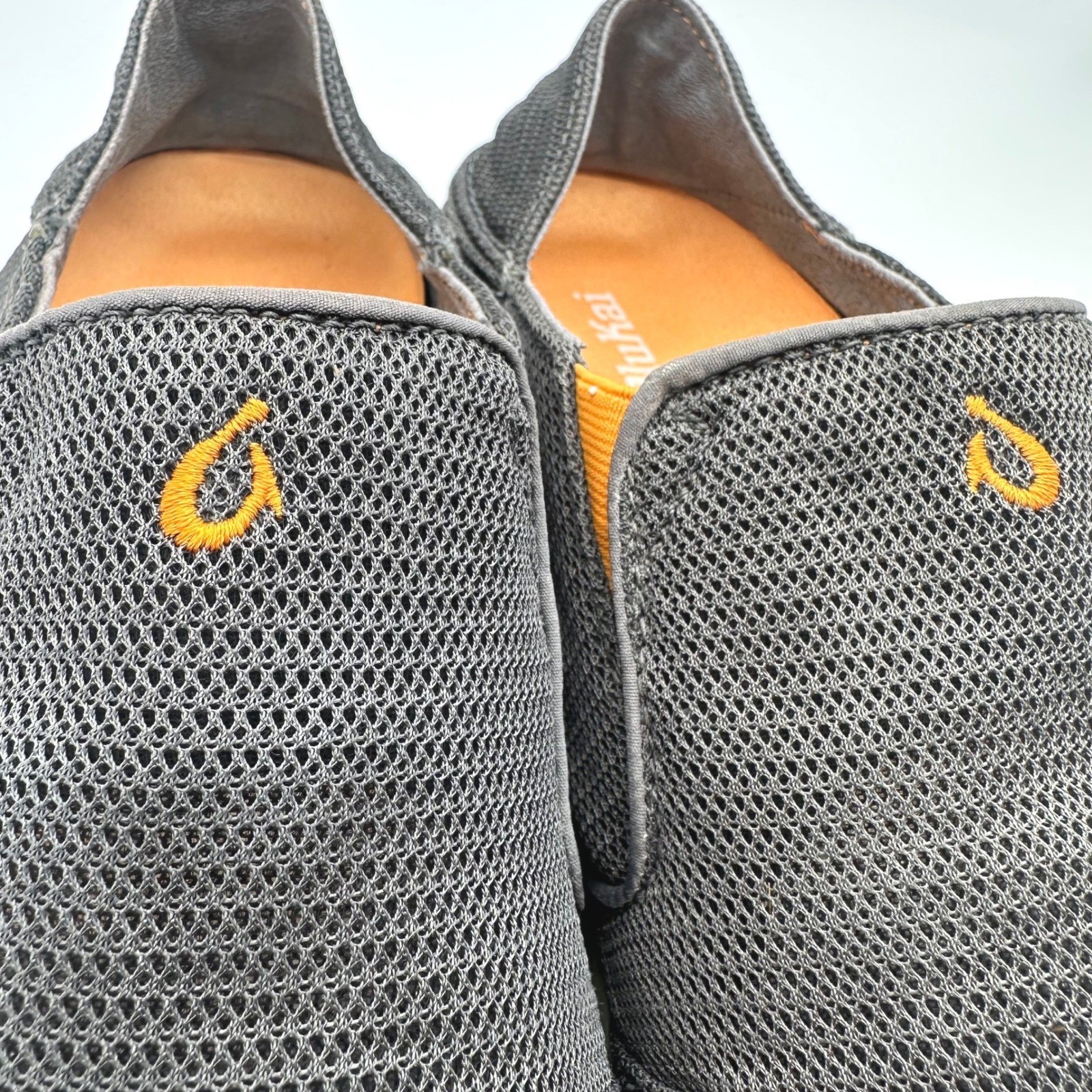 OluKai Nohea Mesh Mens Slip On Shoes Charcoal Grey Orange 10138-4242 Size 10.5