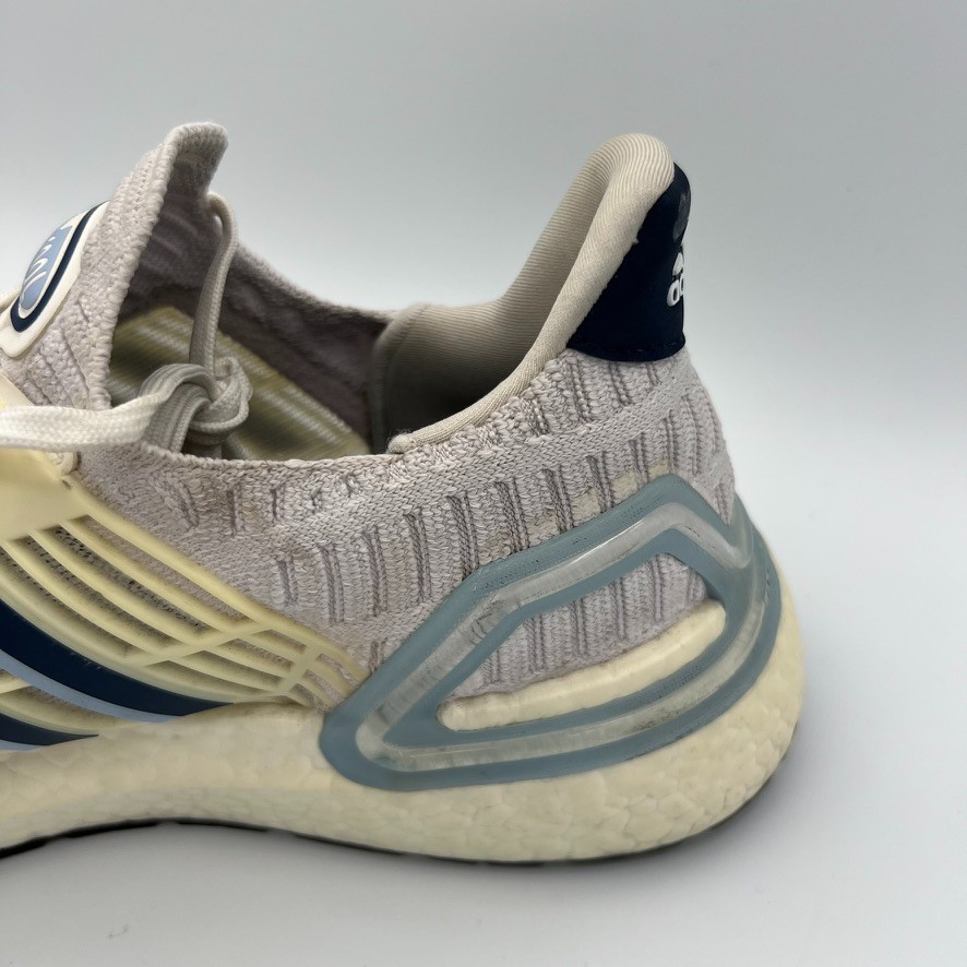 adidas Ultra Boost DNA CC1 White Blue Men’s Size 10.5 YYA 606001