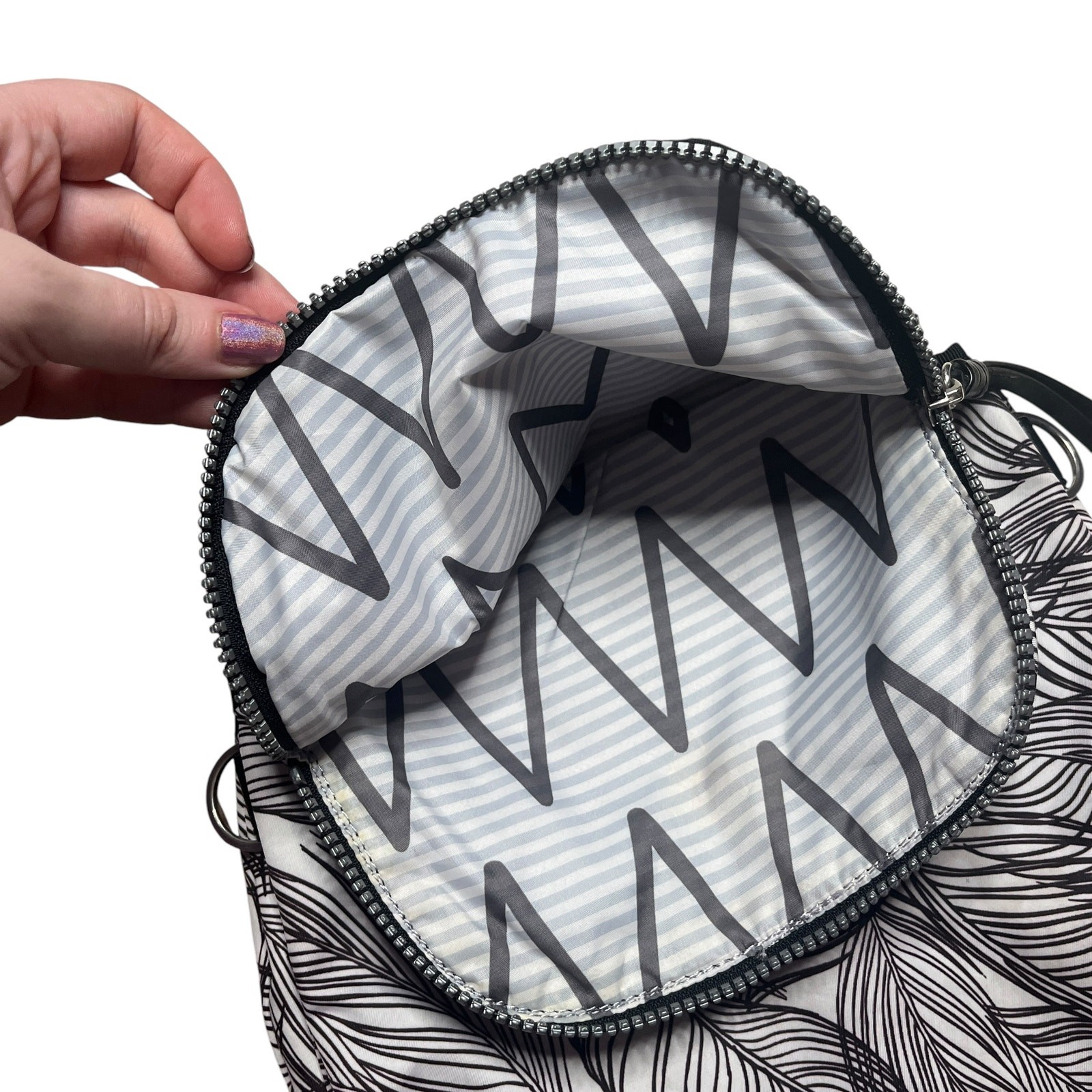 Lululemon Party Om Bag Sketchy Palms White Black FLAWED