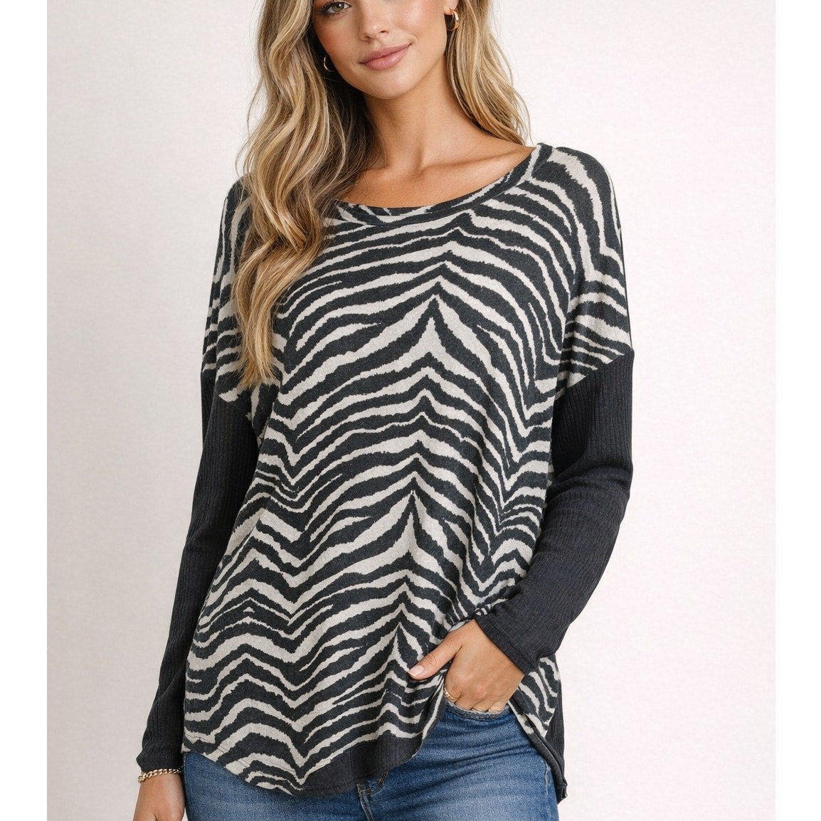 Zebra Print Como Vintage Grey Long Sleeve Top Women’s Size XL