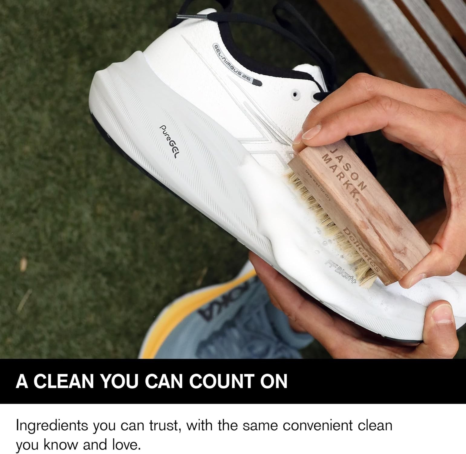 Jason Markk Ready-To-Use Convenient Foaming Shoe Cleaner, 207 ml / 7 fl oz