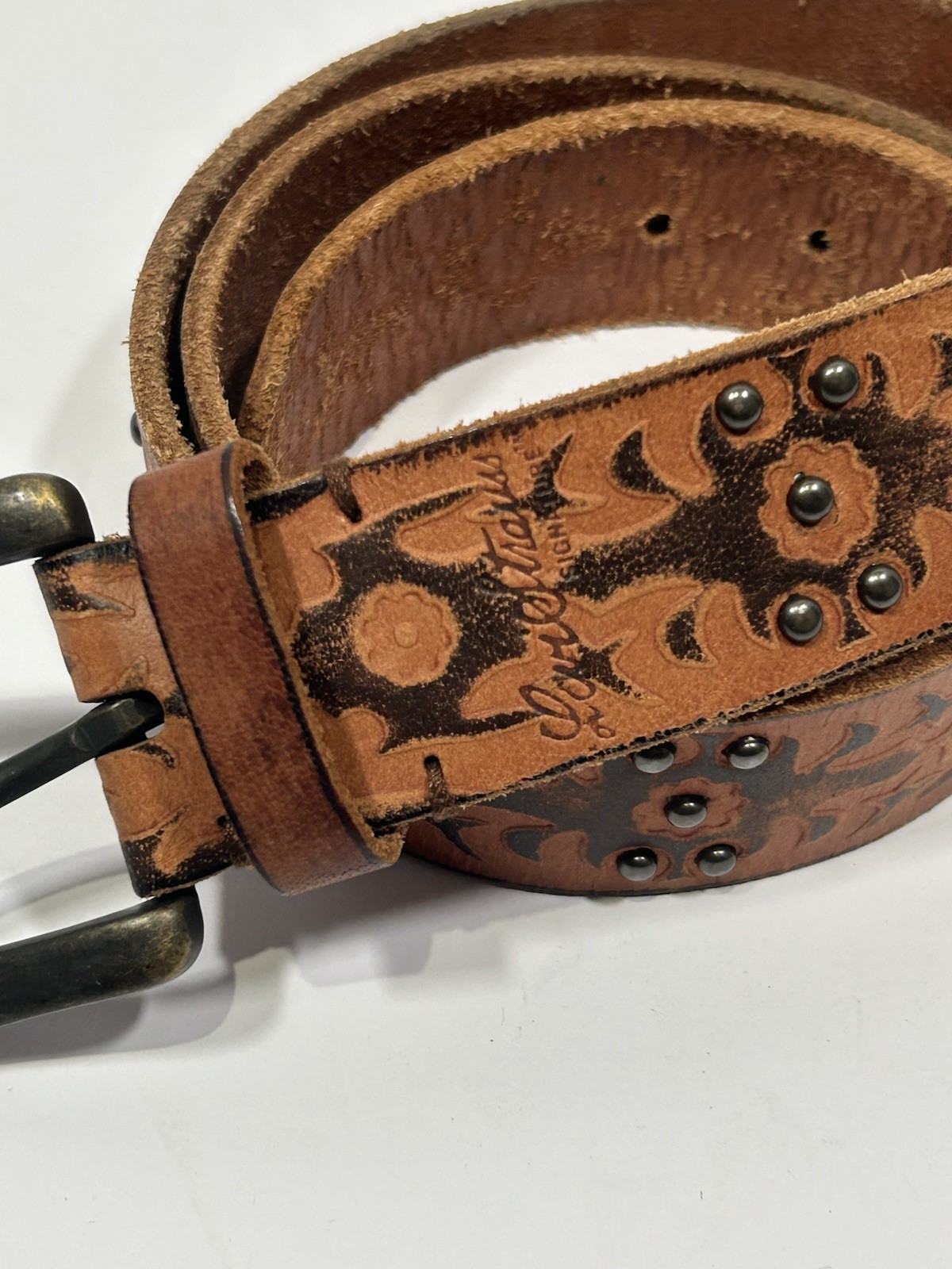 LEVI STRAUSS SIGNATURE STAMPED TOOLED BROWN LEATHER BELT BRASS STUDS 38-40 (43”)
