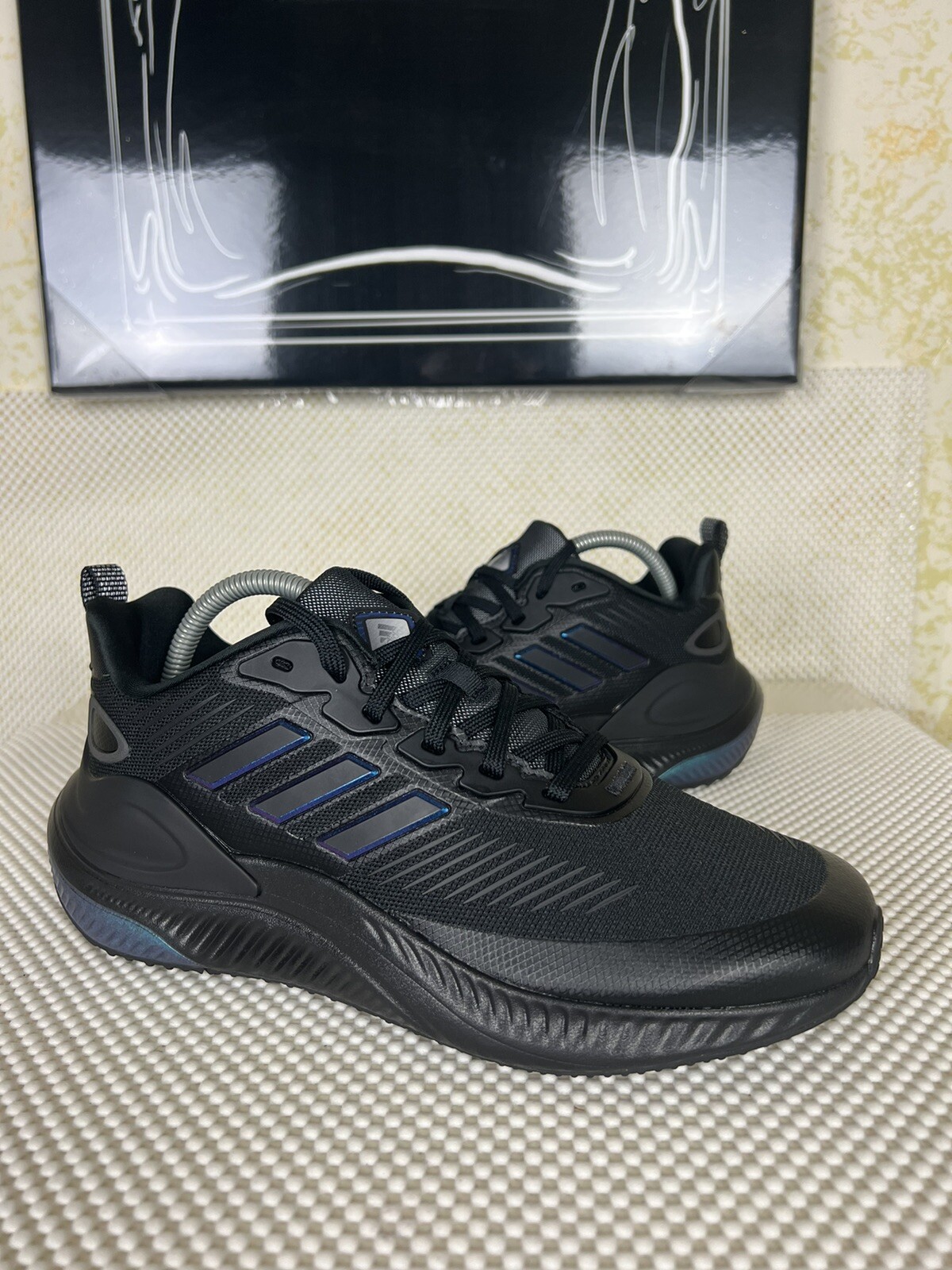 Adidas Alphamagma Guard Black Dark Marine GX1177 Men’s Size 8 / Women’s Size 9.5
