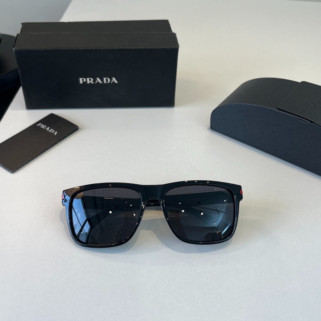 Prada P5113 Sunglasses 57‑18‑140 Black Red Accent Dark Grey Square Men Shades
