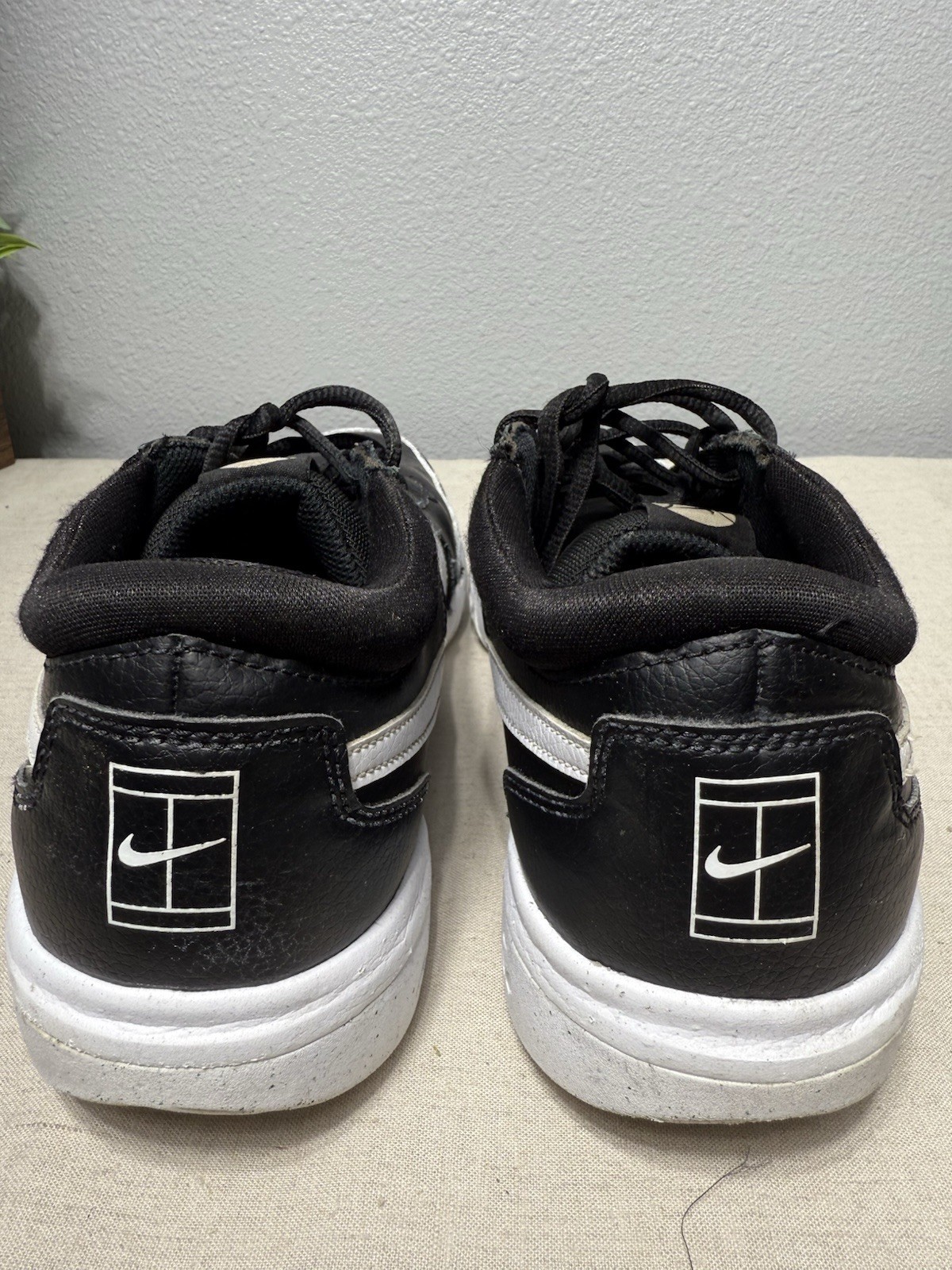 Nike Zoom Court Lite 3 DH0626-010 Men’s Low Tennis Sneakers US 8.5