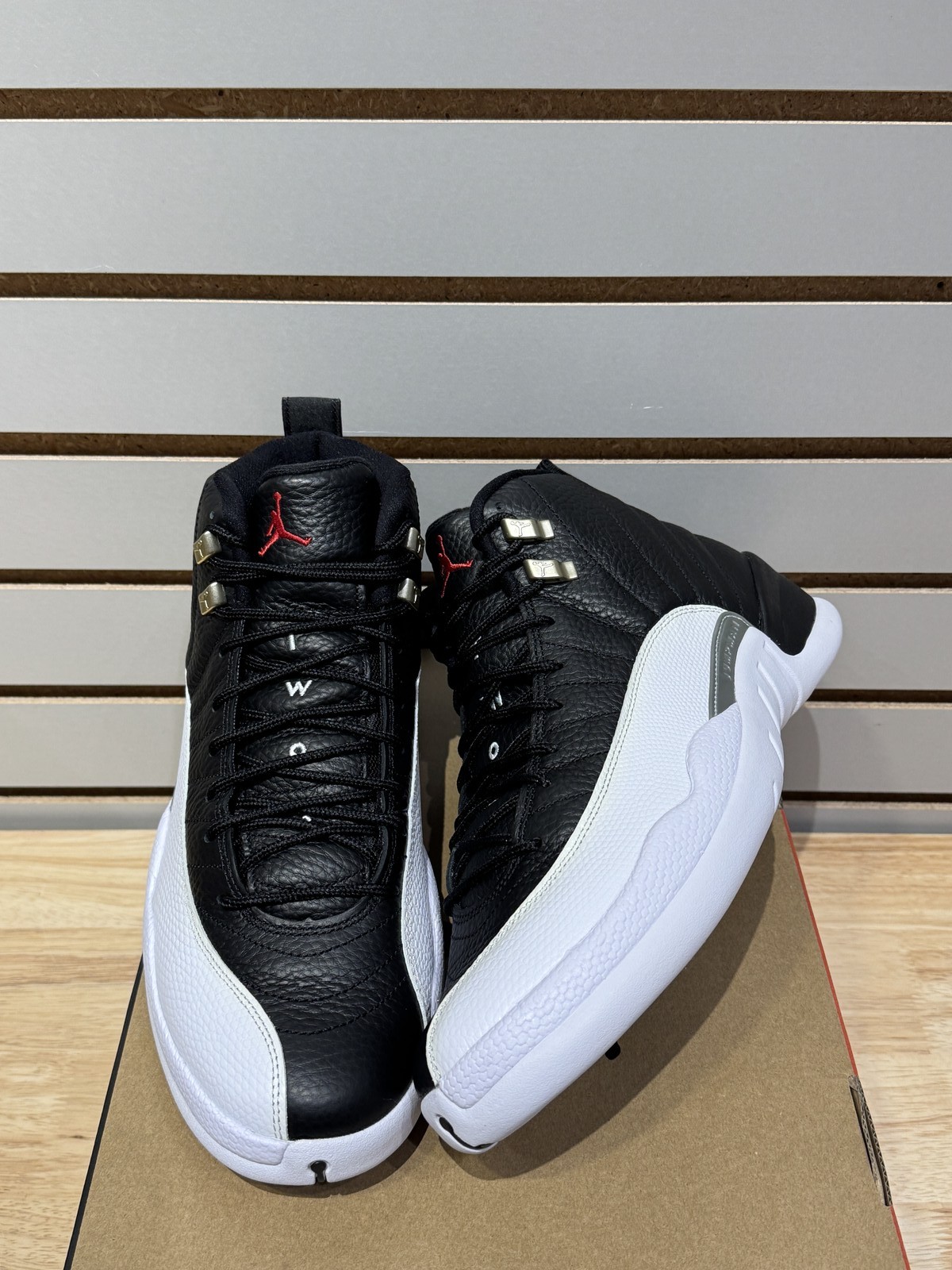Size 11M/12.5W – Jordan 12 Retro Playoffs (2022) Sz 11 CT8013-006