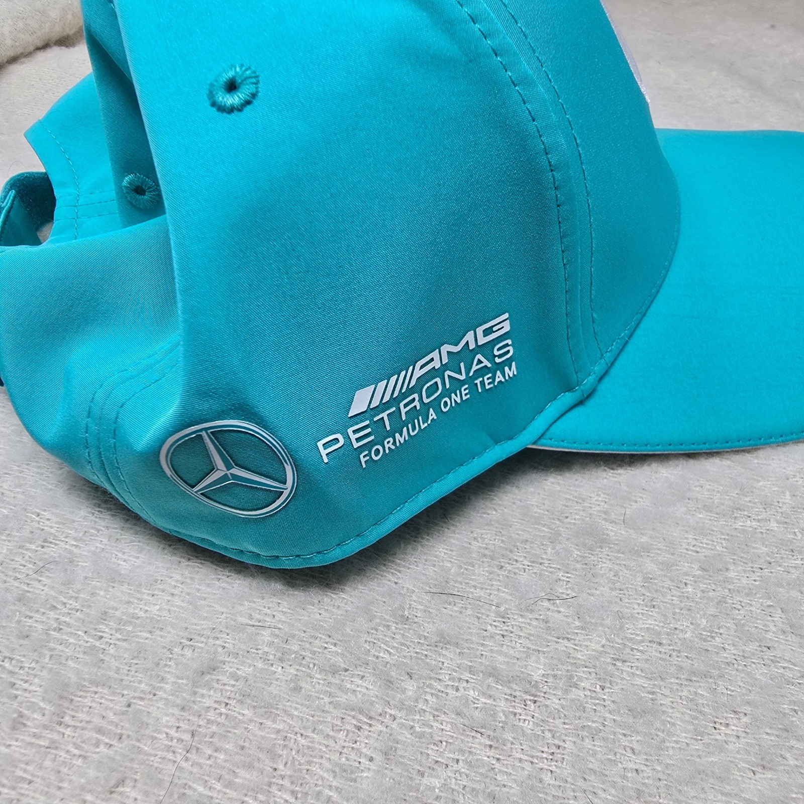 Mercedes AMG Petronas Hat Mens Teal Formula One Team Racing Baseball Cap NEW