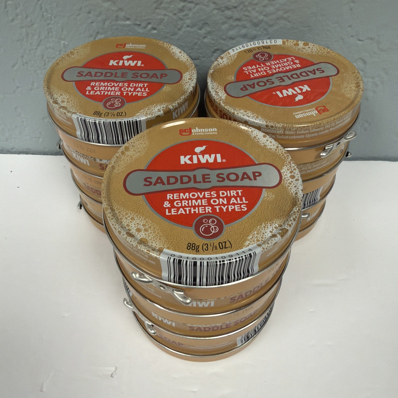Kiwi Saddle Soap 3.125 Ounce (12 PACK) Removes Dirt and Grime On Leather New