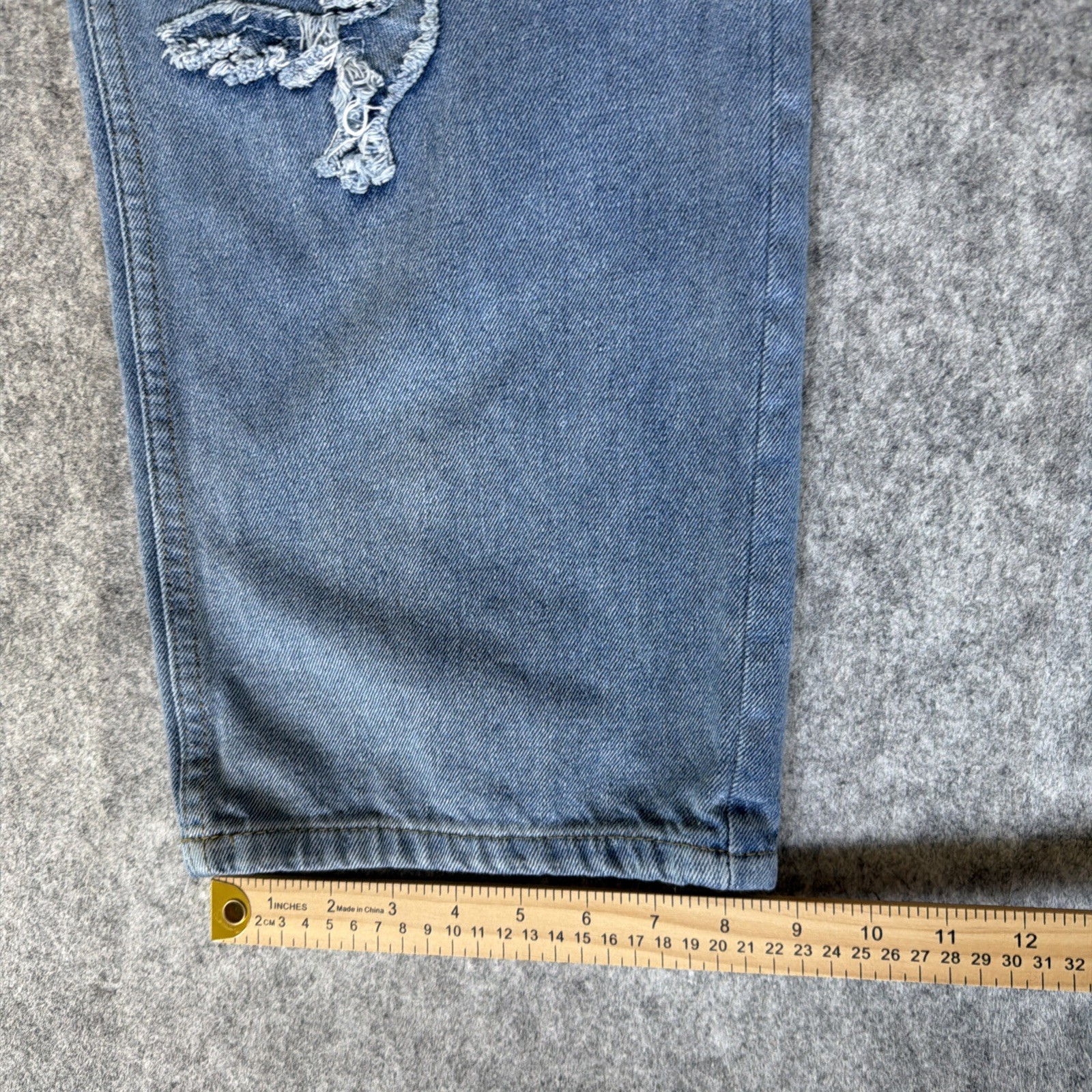 Man BoohooMan Jeans Men38 x 31 Blue Denim Distressed Doves Regular Fit