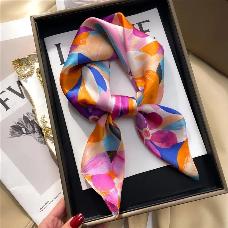 68Cm Graffiti Printed Scarf Women’S Autumn and Winter Polyester Fiber Scarf Fash