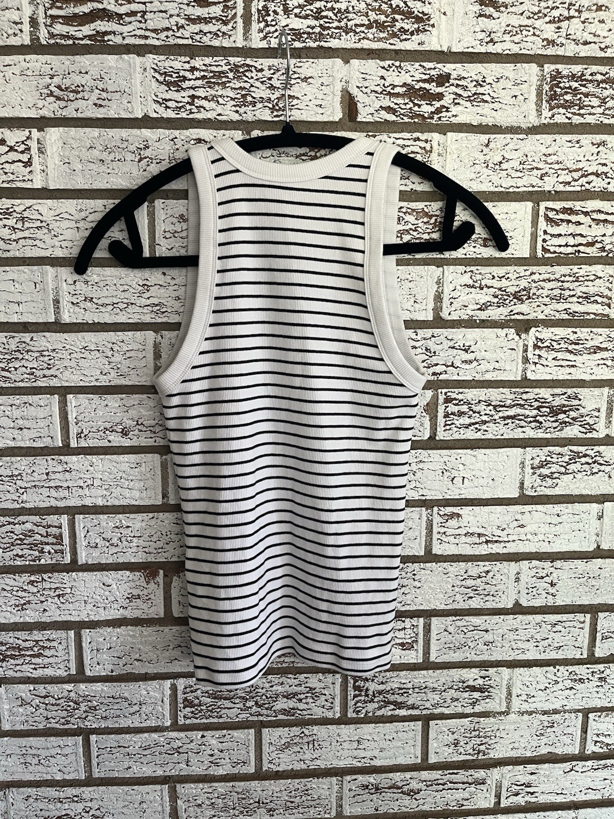 Abercrombie & Fitch Black White Striped Tank Top Modern Basic quiet luxury S
