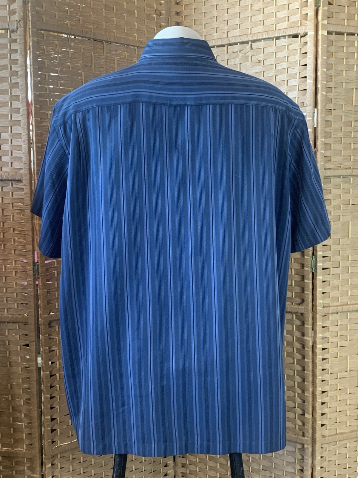 Mens Van Heusen Button Up Casual Shirt – Short Sleeve – Size XXL, 19 – 19 1/2