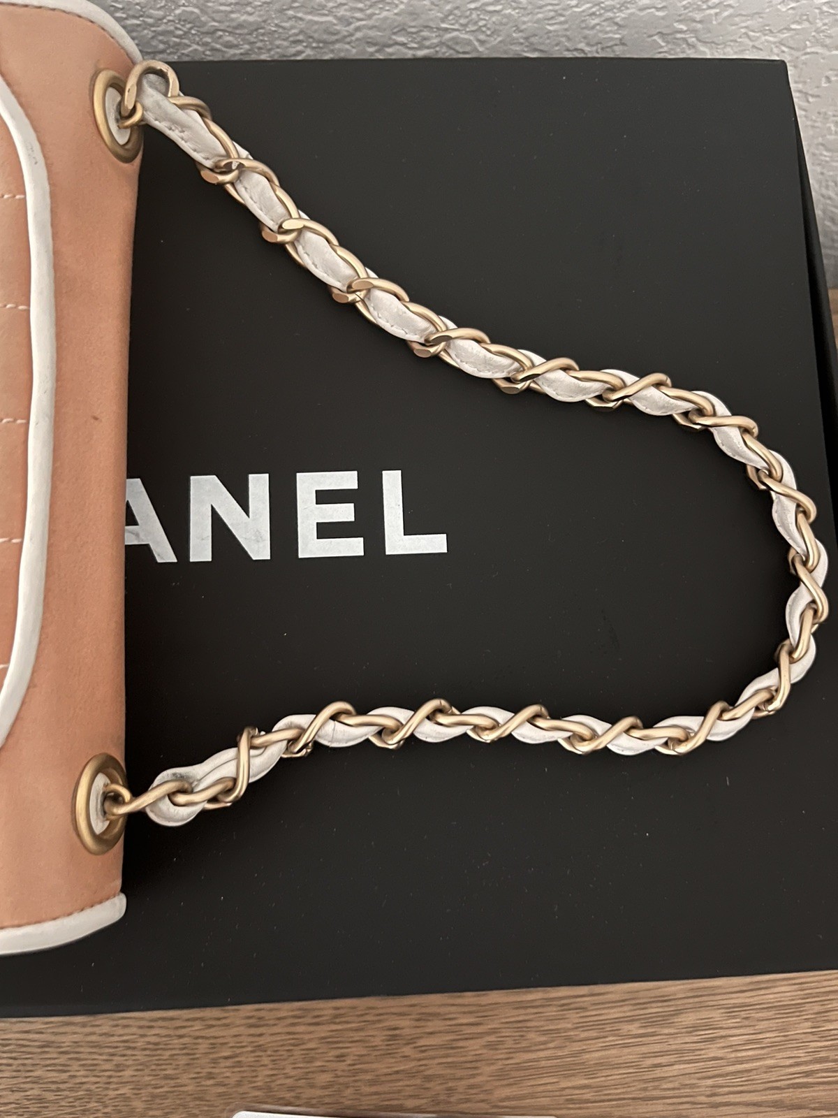 CHANEL Vintage Peach Pink Satin Chocolate Bar Flap shoulder bag