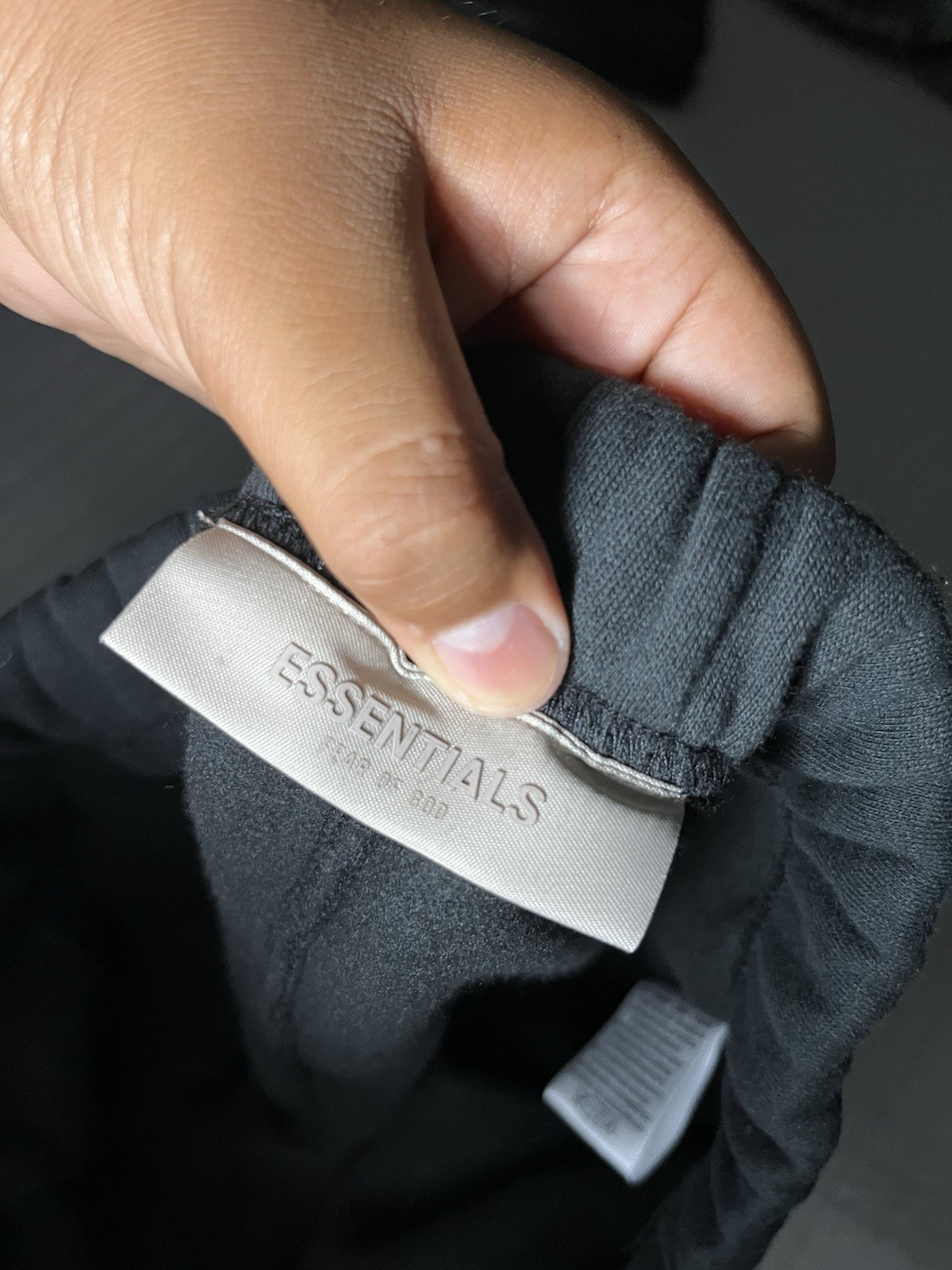 Essentials Fear of God Men’s Black Fleece Cotton Sweat Shorts Drawstring Logo M