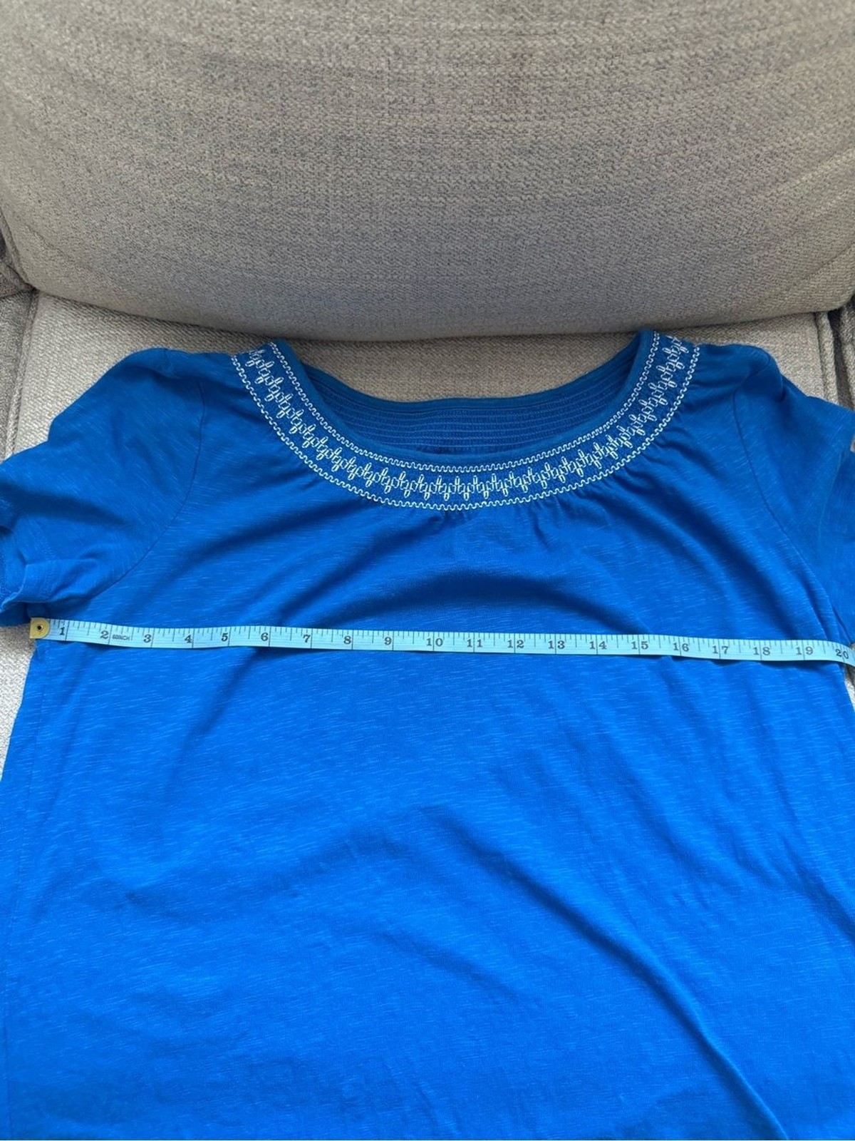Talbots Blue Embroidered Scoop Neck Women’s Top, sz. M, 100% Cotton, EUC!