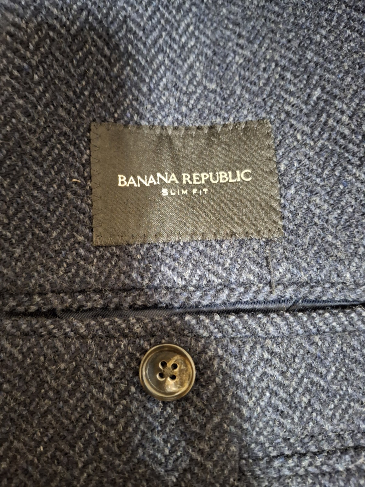 Banana Republic Mario Bellucci Italian Wool Blazer Sport Coat Navy 40L Slim
