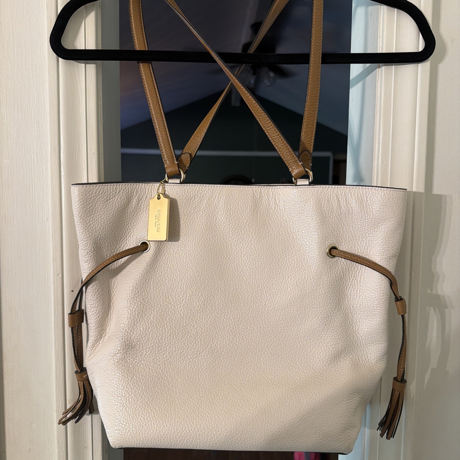 Coach Andy Tote With Horse And Carriage pebble leather Gold/Chalk Multi CA165