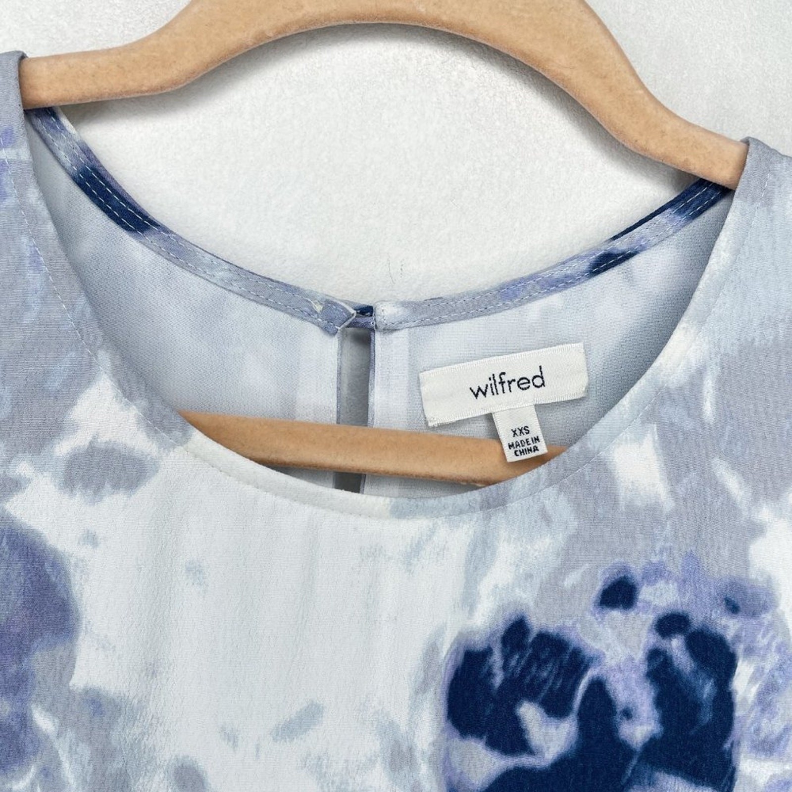 Aritzia Wilfred Tie Dye Blue White Short Sleeve Crepe T-Shirt Tunic Dress XXS