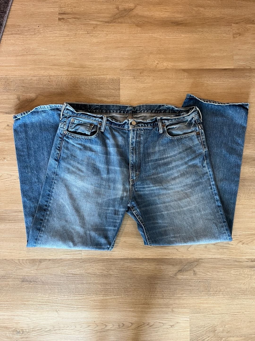Levi’s 569, Loose Straight Fit Blue Jeans, Medium Wash, Durable, 40×32