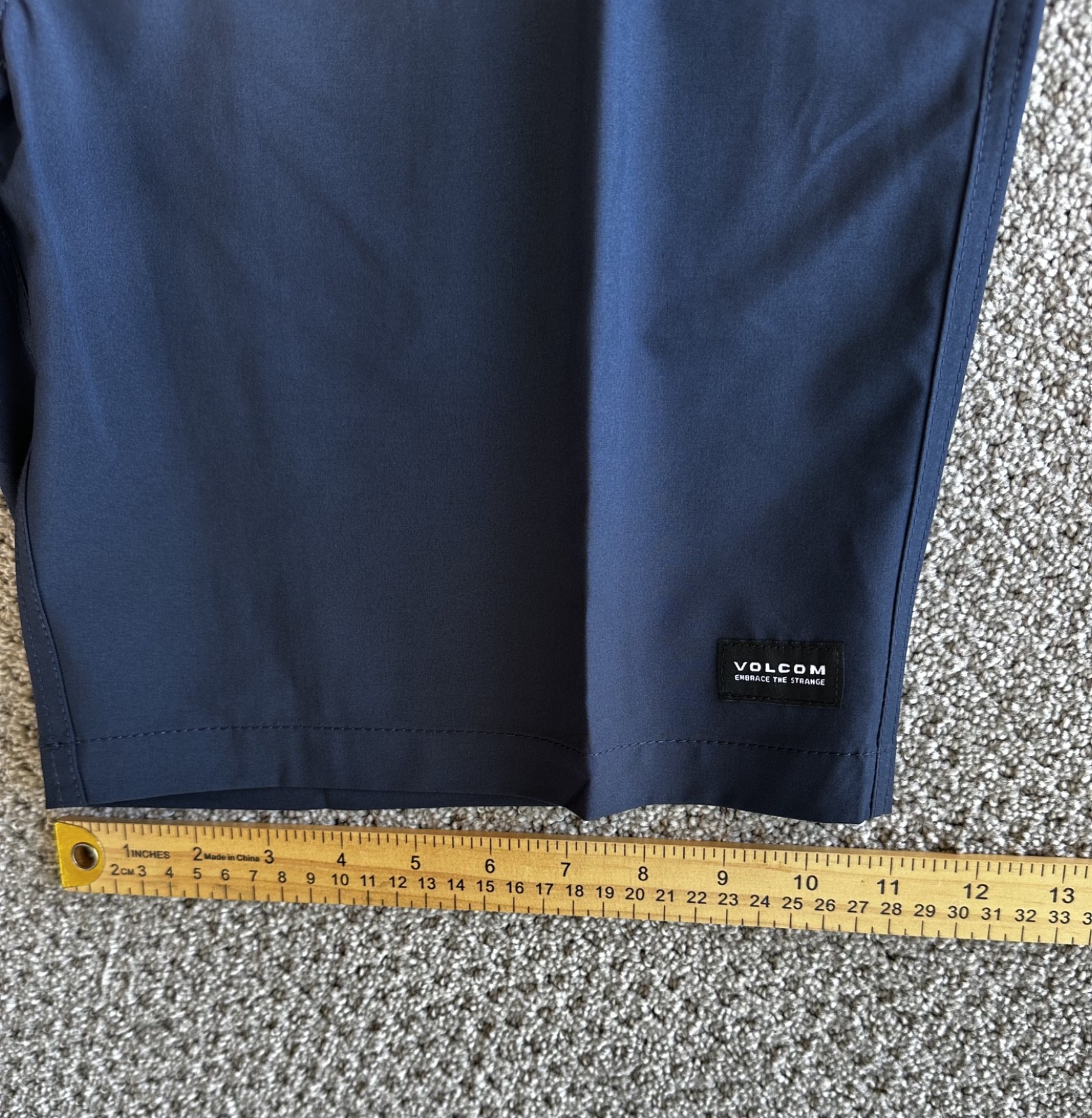Volcom Men’s Stones 18″ Elastic Waist Hybrid Shorts Size Large Navy New With Tag
