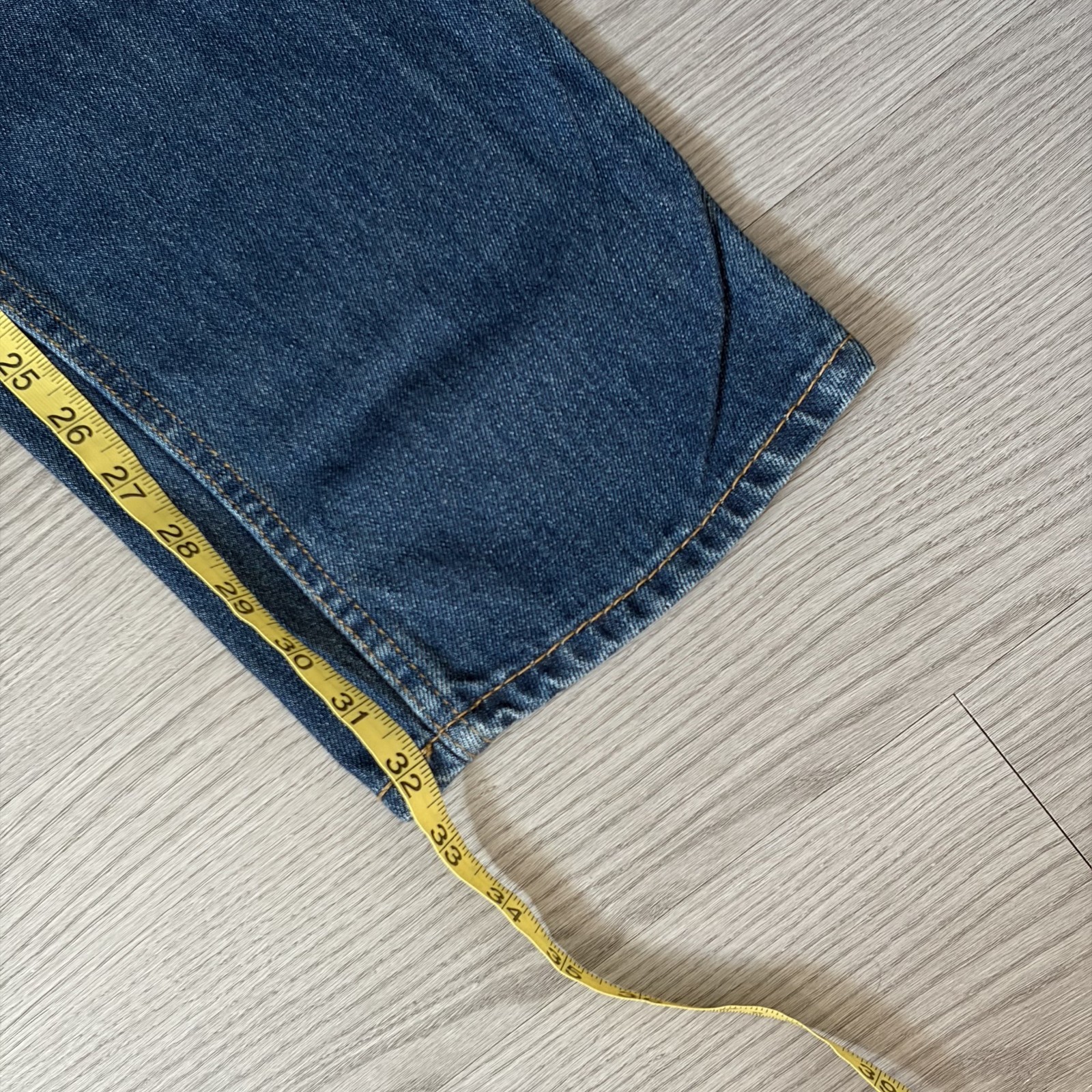 NOS VTG Levi’s 505 Straight Fit Medium Stonewash Denim Blue Jeans 32×32