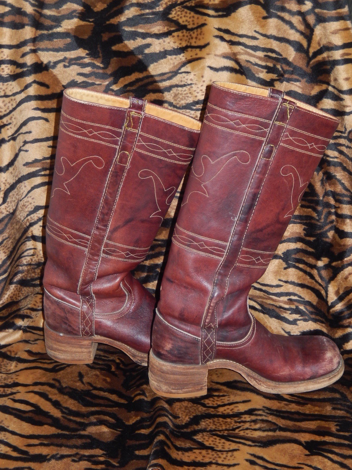 Vintage Frye Maroon Black Label 60s Boots Women’s Size 6