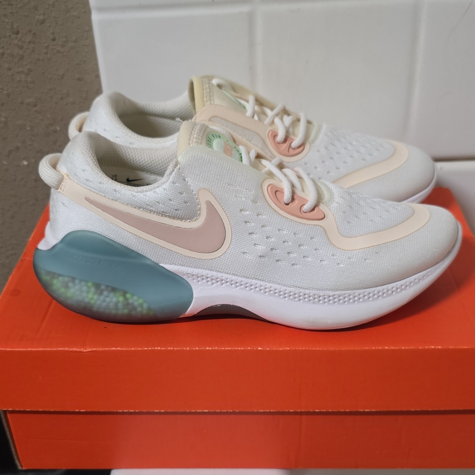 Nike Joyride Dual Run Sail Ivory Pink Blue Womens 5.5 (Youth 3) CD4363-104 VNDS