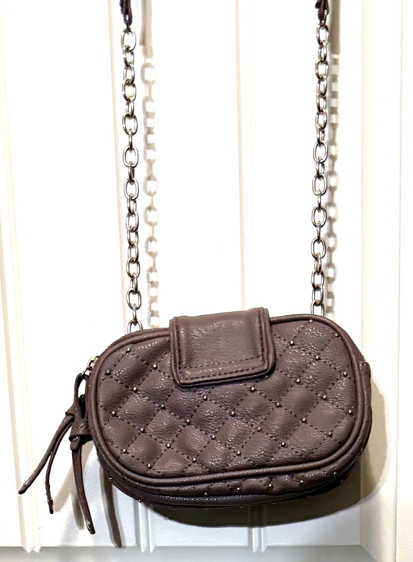 bebe Quilted Studded Crossbody Purse Mauve Taupe Padlock Charm Chain Strap Mini